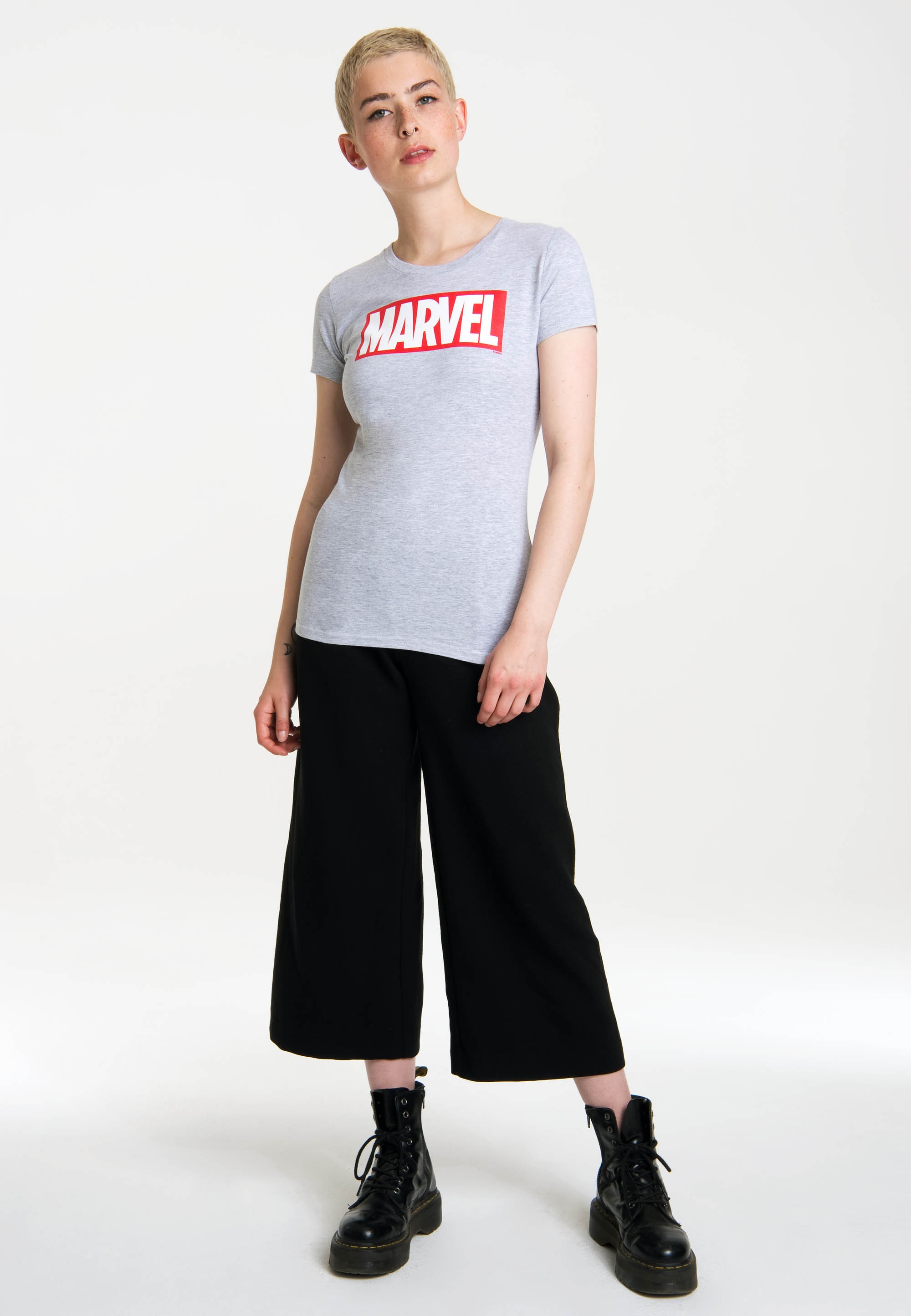 LOGOSHIRT T-Shirt »Marvel Logo«, mit lizenzierten Originaldesign
