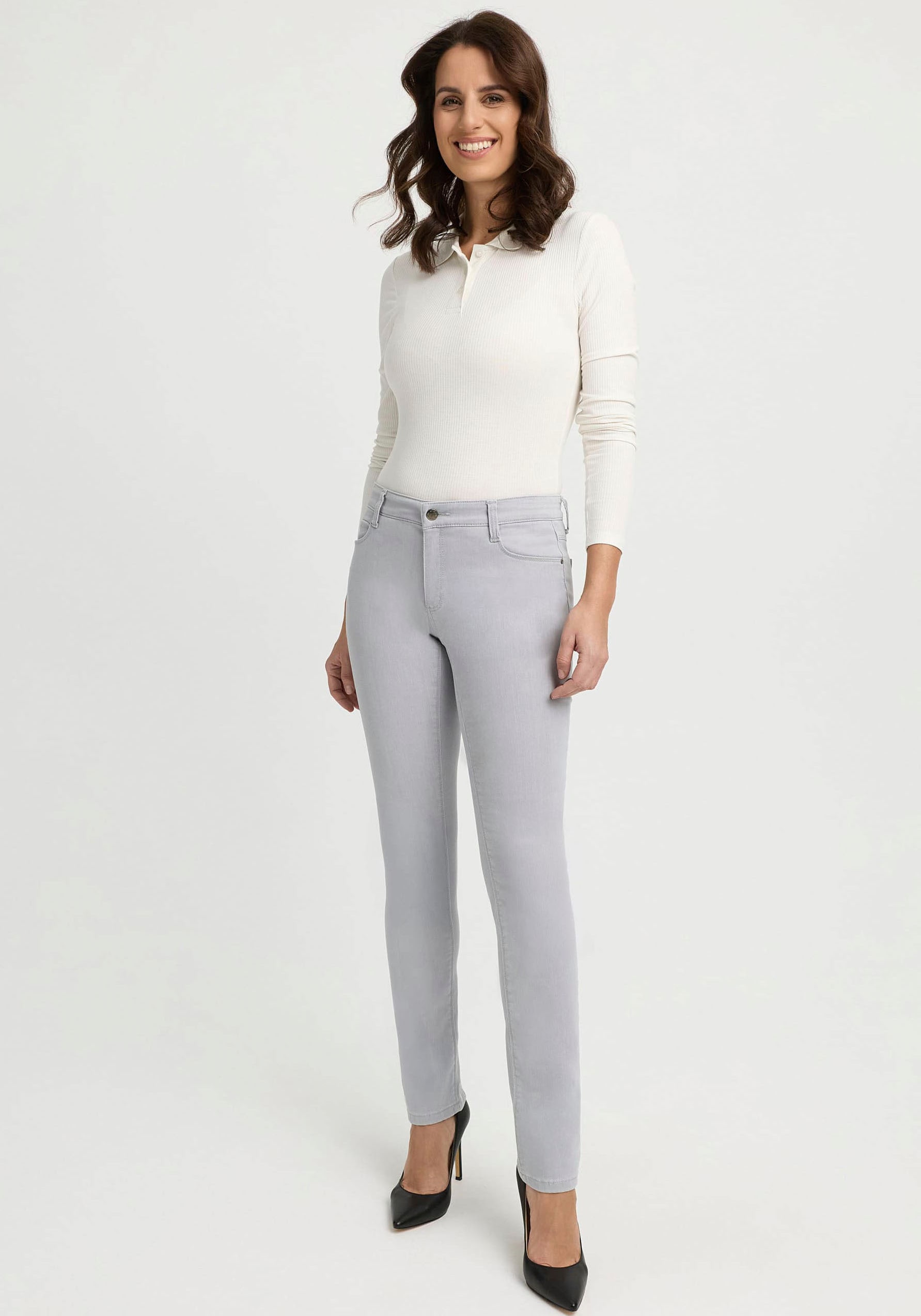 wonderjeans Slim-fit-Jeans "Classic" Klassischer gerader Schnitt günstig online kaufen
