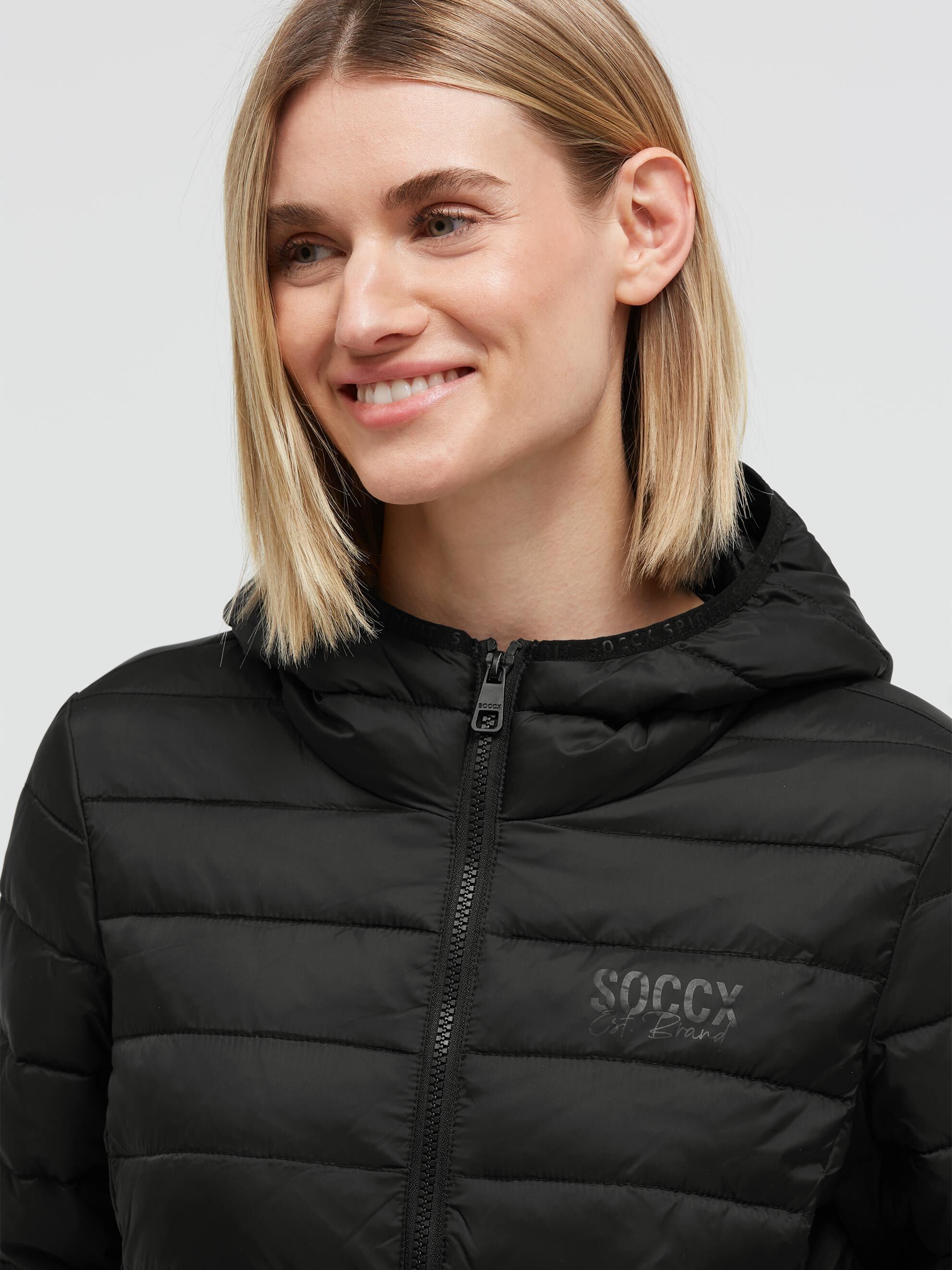 SOCCX Outdoorjacke mit Kapuze mit elastischem Saumabschluss
