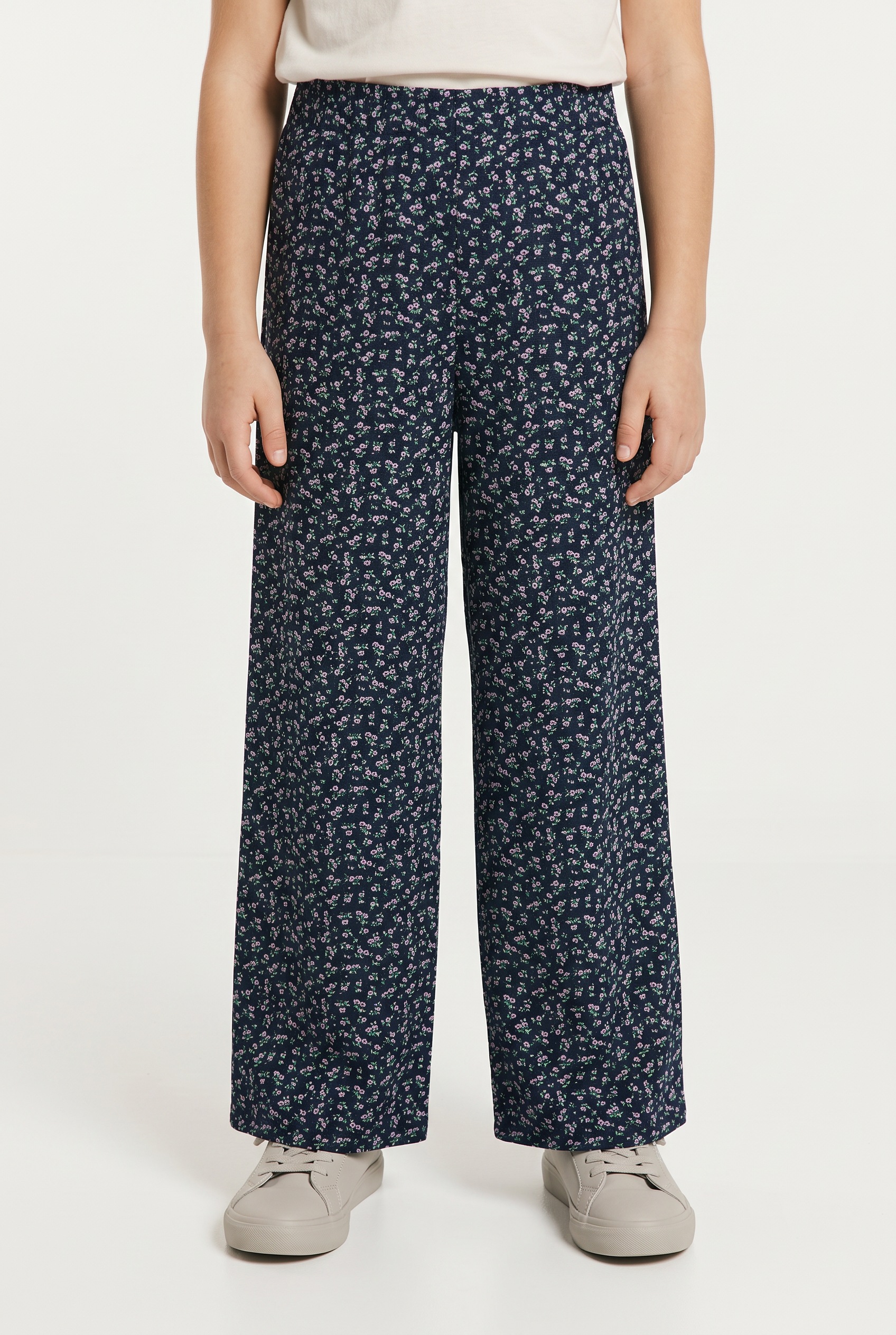 s.Oliver Junior Stoffhose mit floralem Minimalprint, for Girls