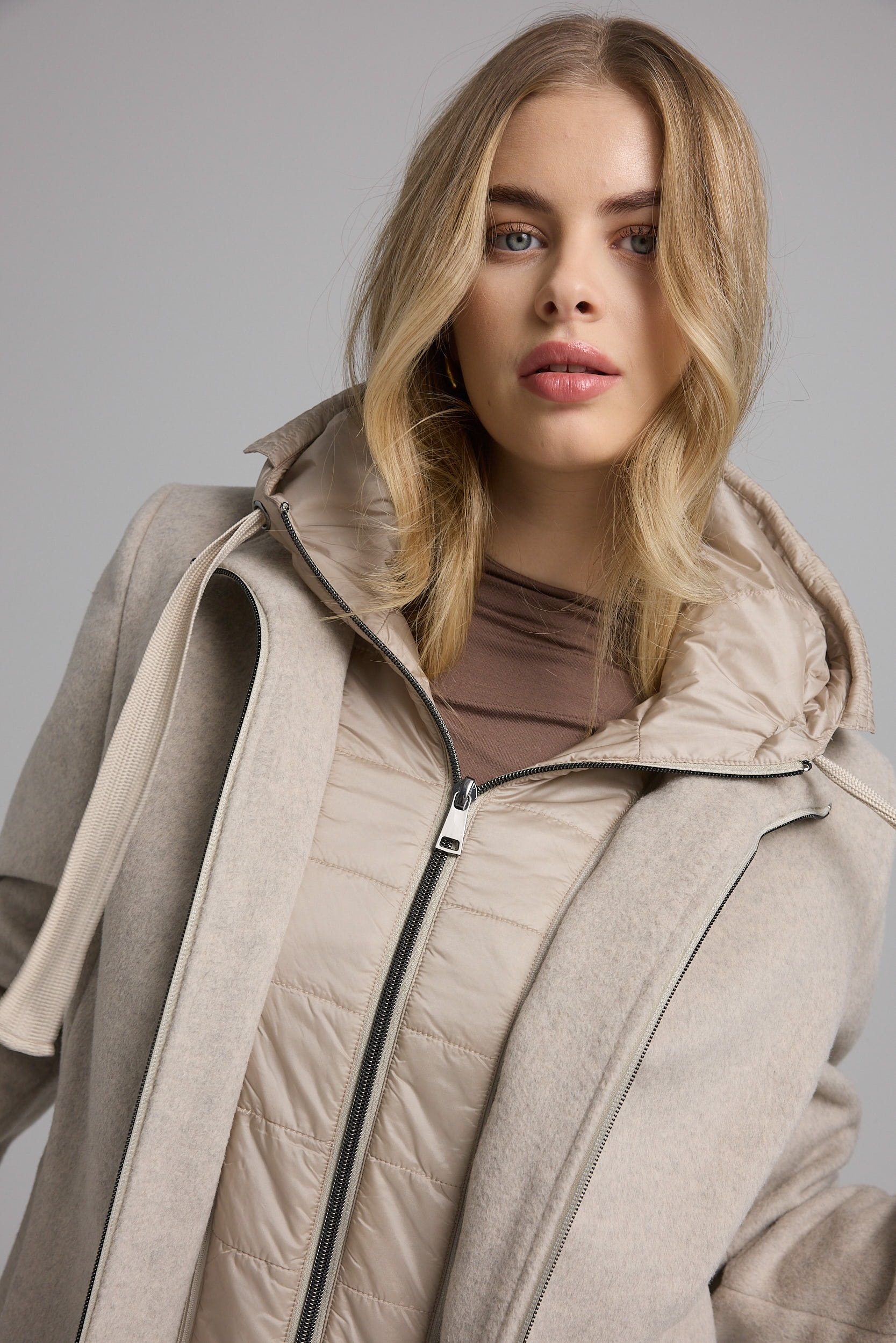 MANISA Wolljacke, mit Kapuze, mit herausnehmbarer Kapuze