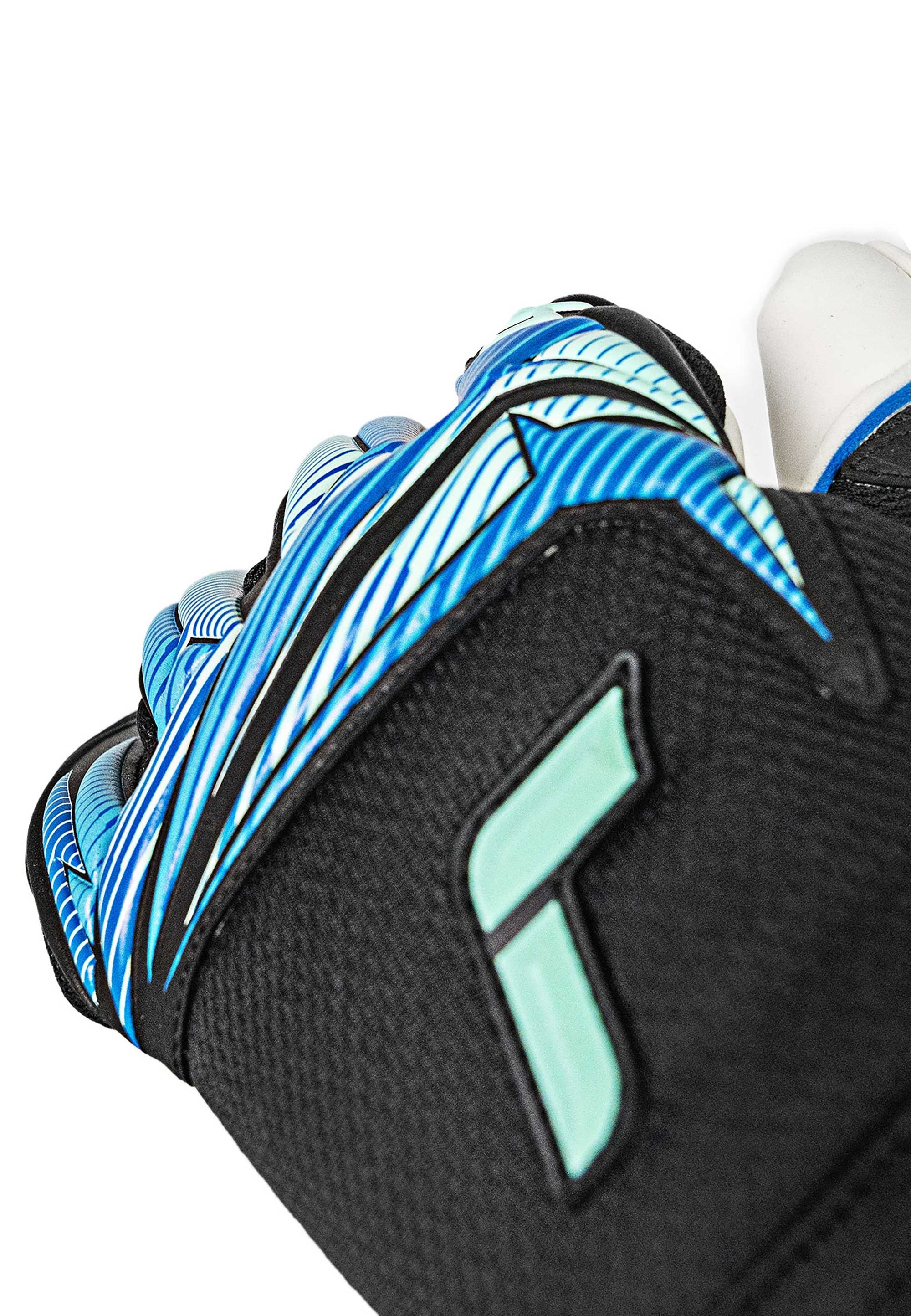 Reusch Torwarthandschuhe »Attrakt RE:GRIP NC« mit zuverlässigem Grip