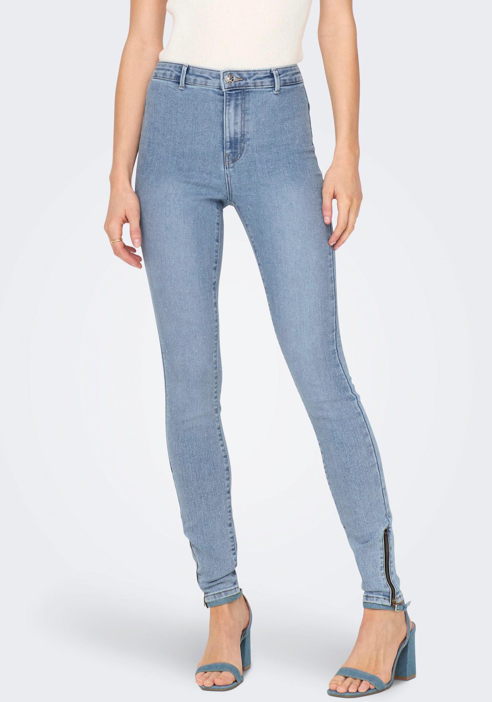 Jeans Mit Reissverschluss Am Bein