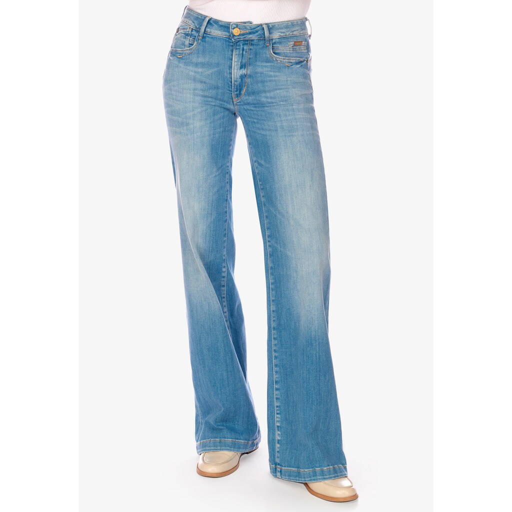 Le Temps Des Cerises Bequeme Jeans »JEAN FEMME PULP HIGH C ANIL«