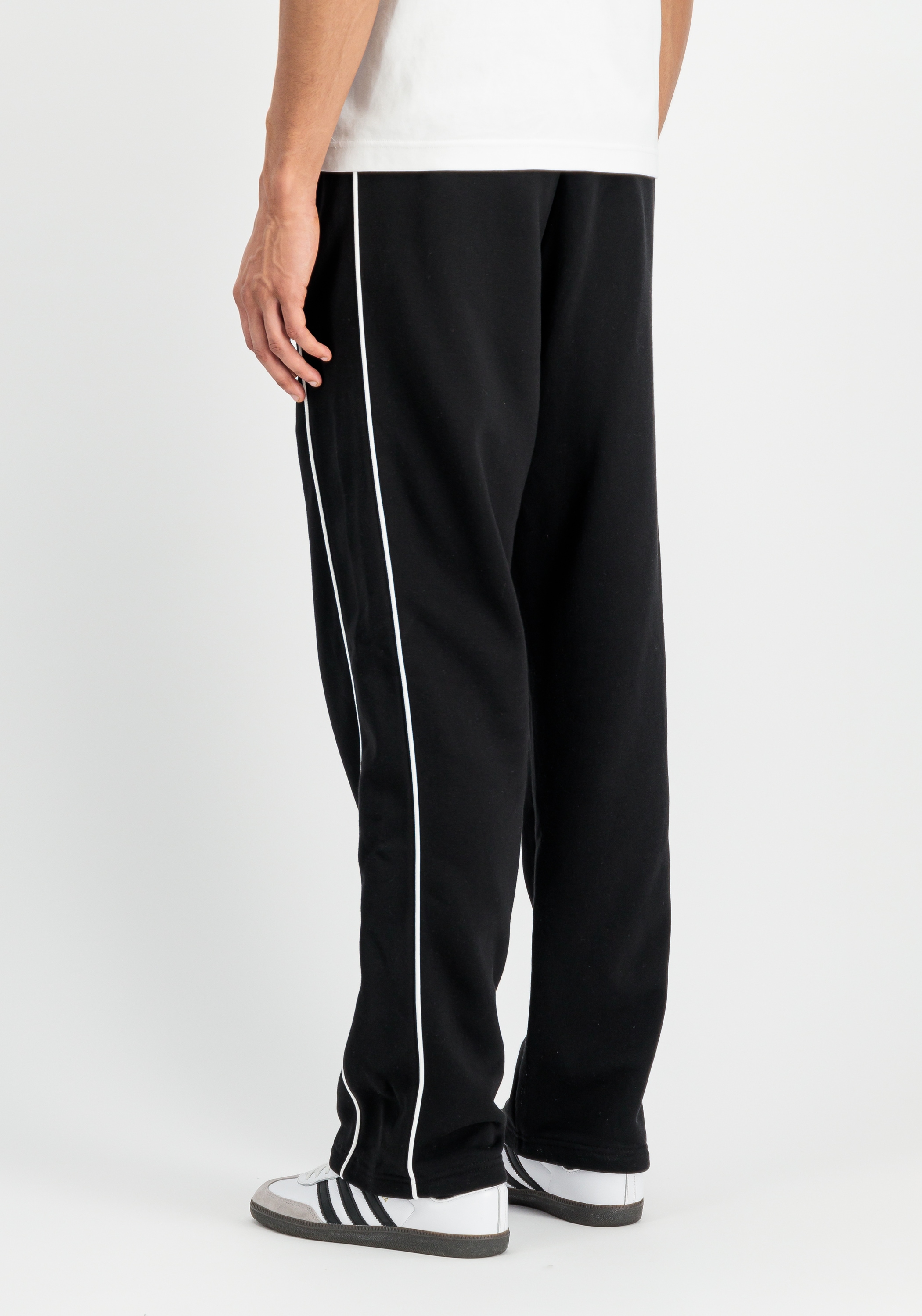 Alpha Industries Jogginghose »Alpha Industries Men - Jogger Logo Jogger«