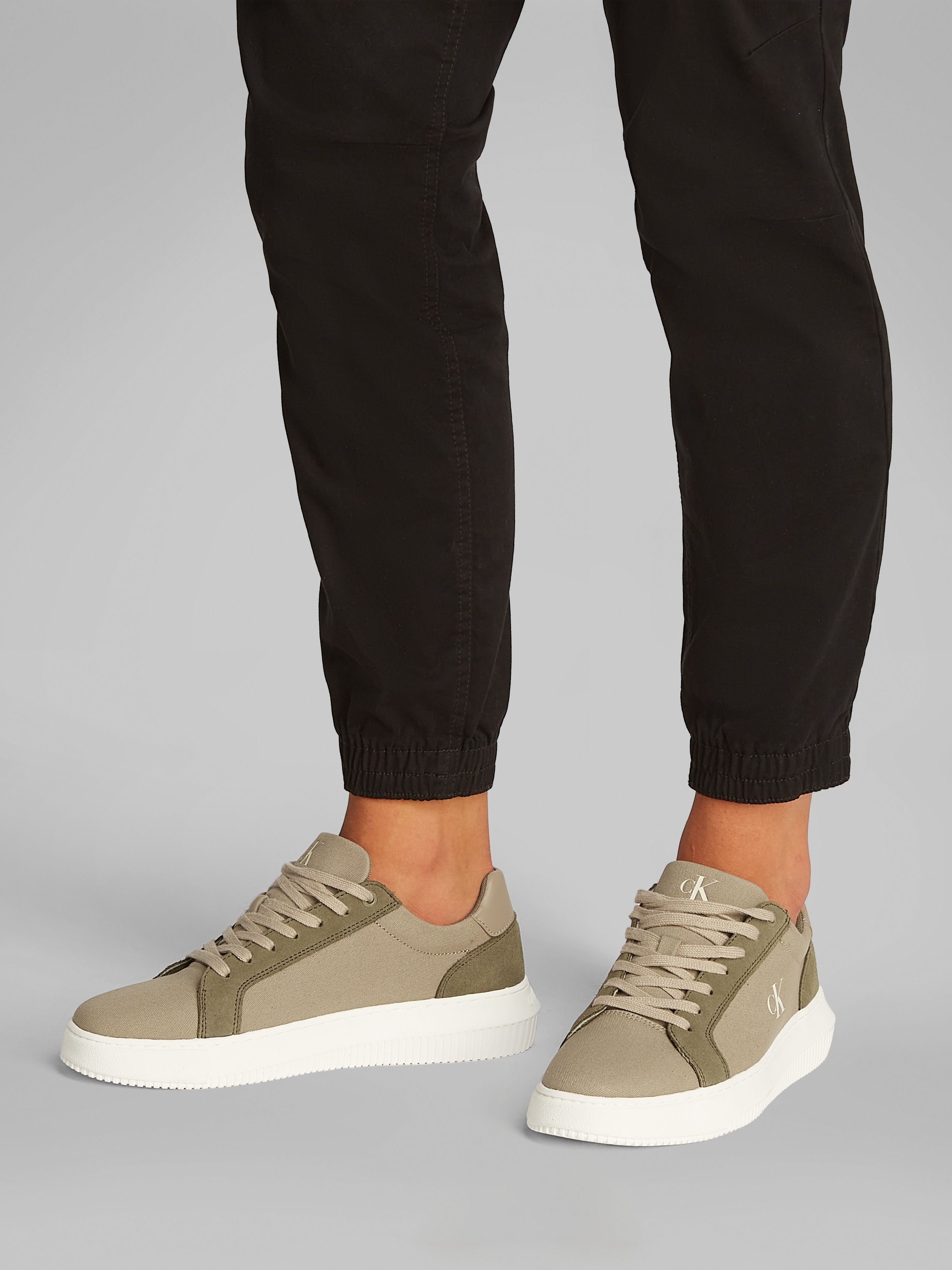 Calvin Klein Jeans Sneaker »CHUNKY CUPSOLE MG CANVAS«, Halbschuh, Schnürschuh, Freizeitsneaker mit seitlichem CK-Logo