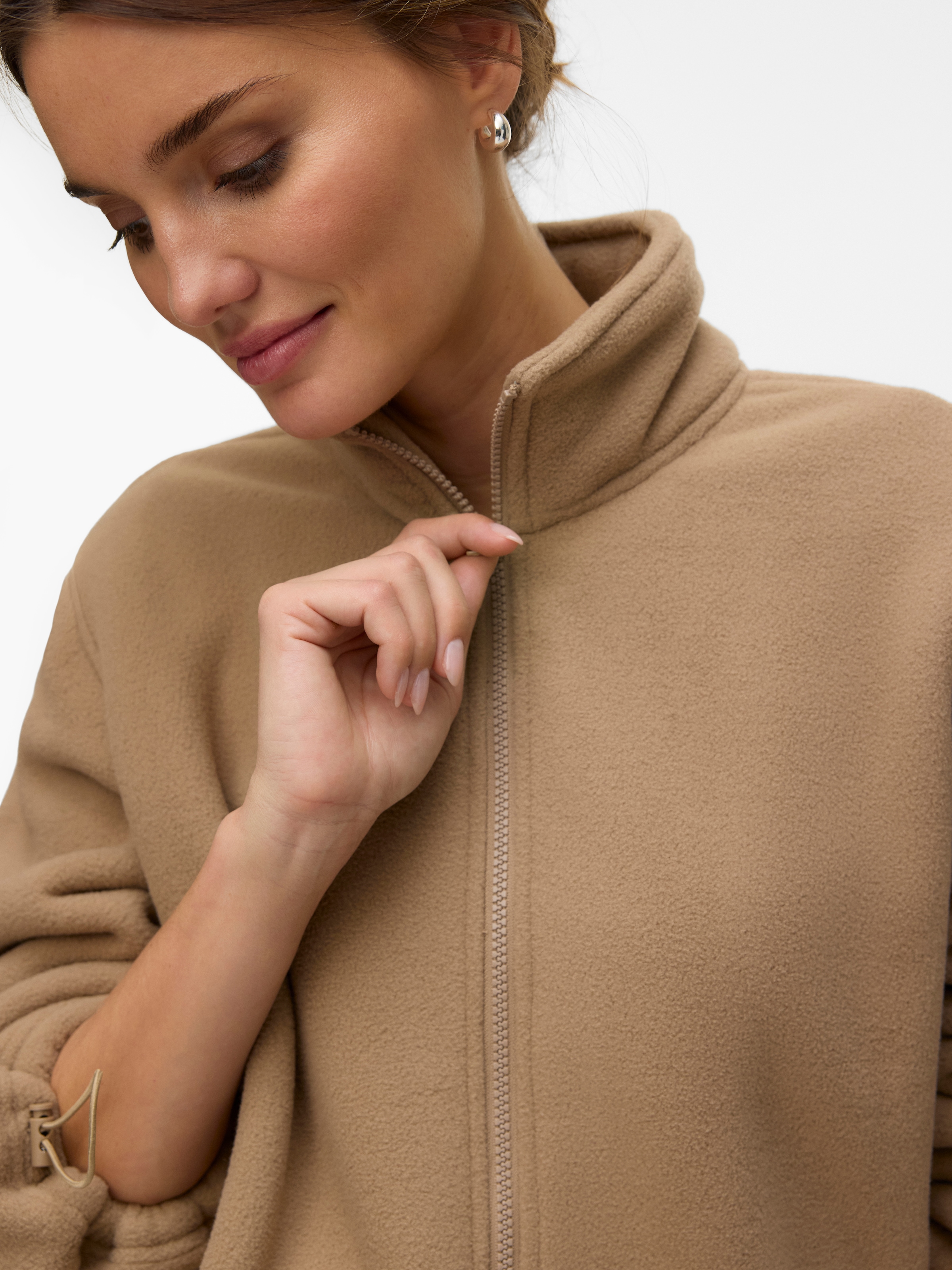Vero Moda Fleecejacke »VMJANNIE LS FLEECE ZIP JACKET EXP« aus Polyester, normale Passform, mit elastischem Bund, pflegeleicht