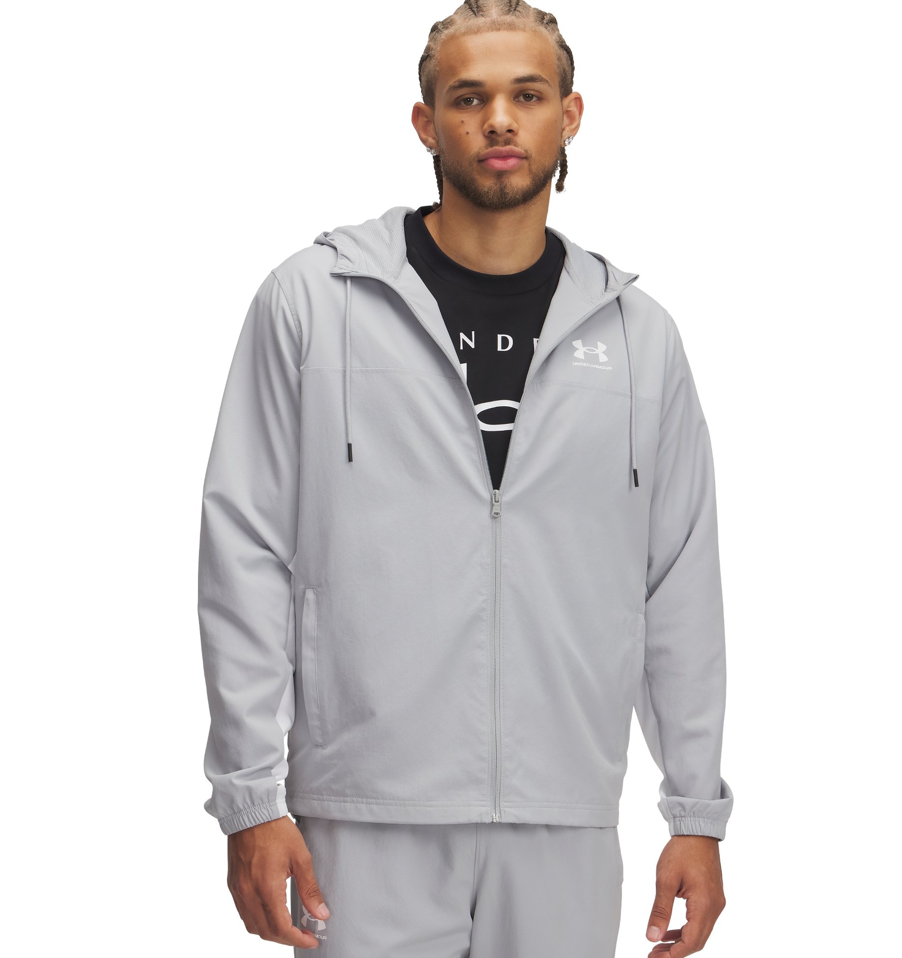 Under Armour Windbreaker "UA RIVAL WVN WINDBREAKER" windabweisend, aus Polyester, mit Reißverschluss, normale Länge