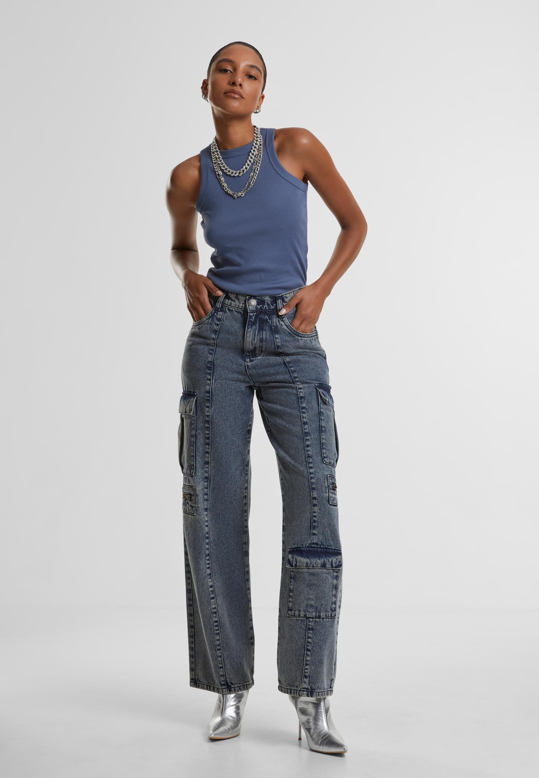URBAN CLASSICS Cargohose »Urban Classics Ladies Loose Utility Denim Pants«, (1 tlg.)