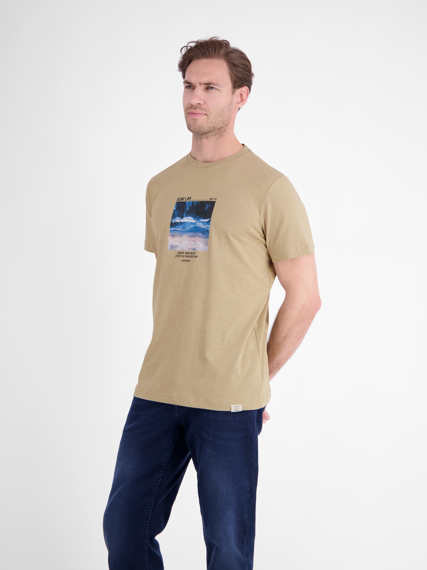 LERROS T-Shirt »Sportliches T-Shirt mit Surfer-Motiv-Print, reine Baumwolle«