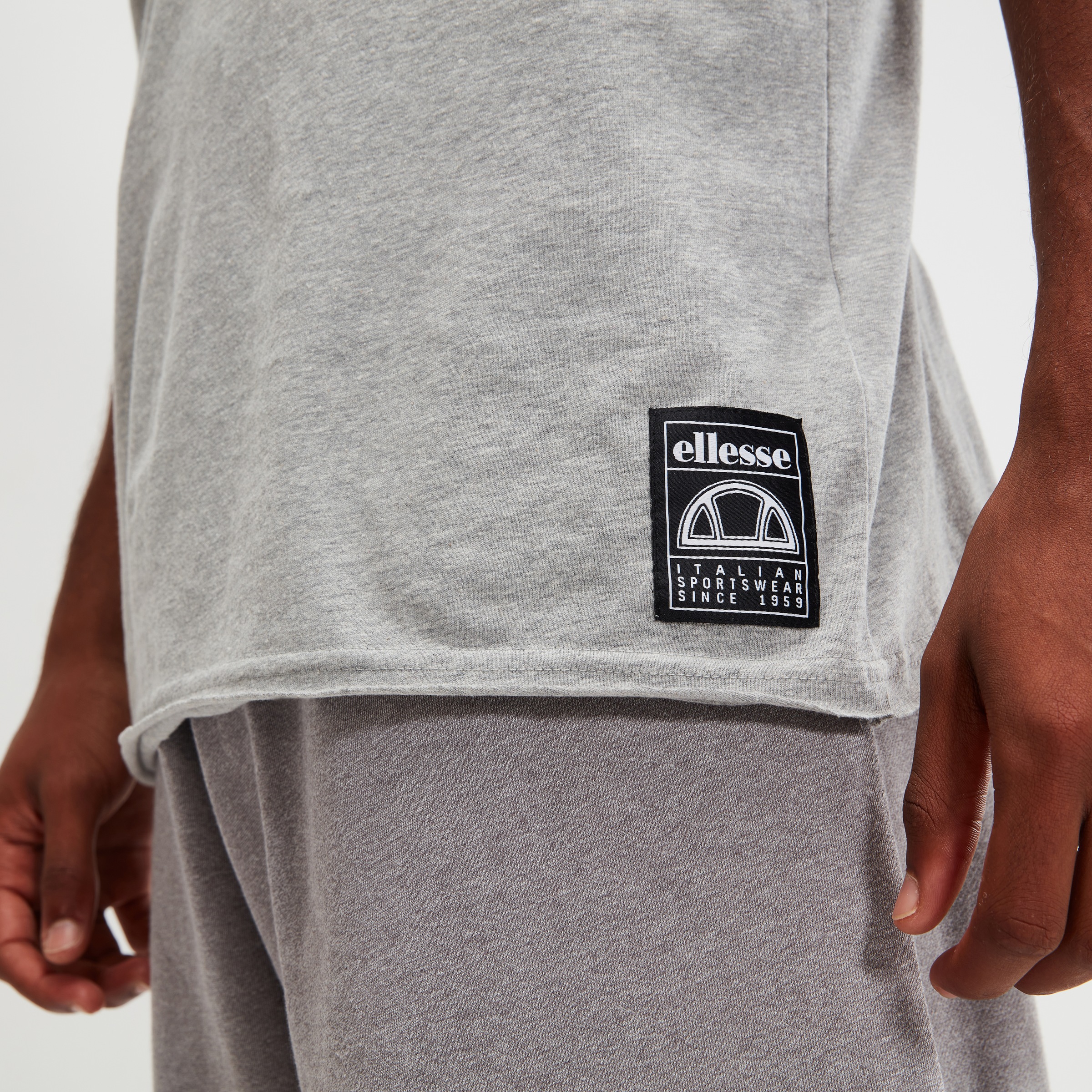 Ellesse T-Shirt »H T-SHIRT«, mit Logodruck
