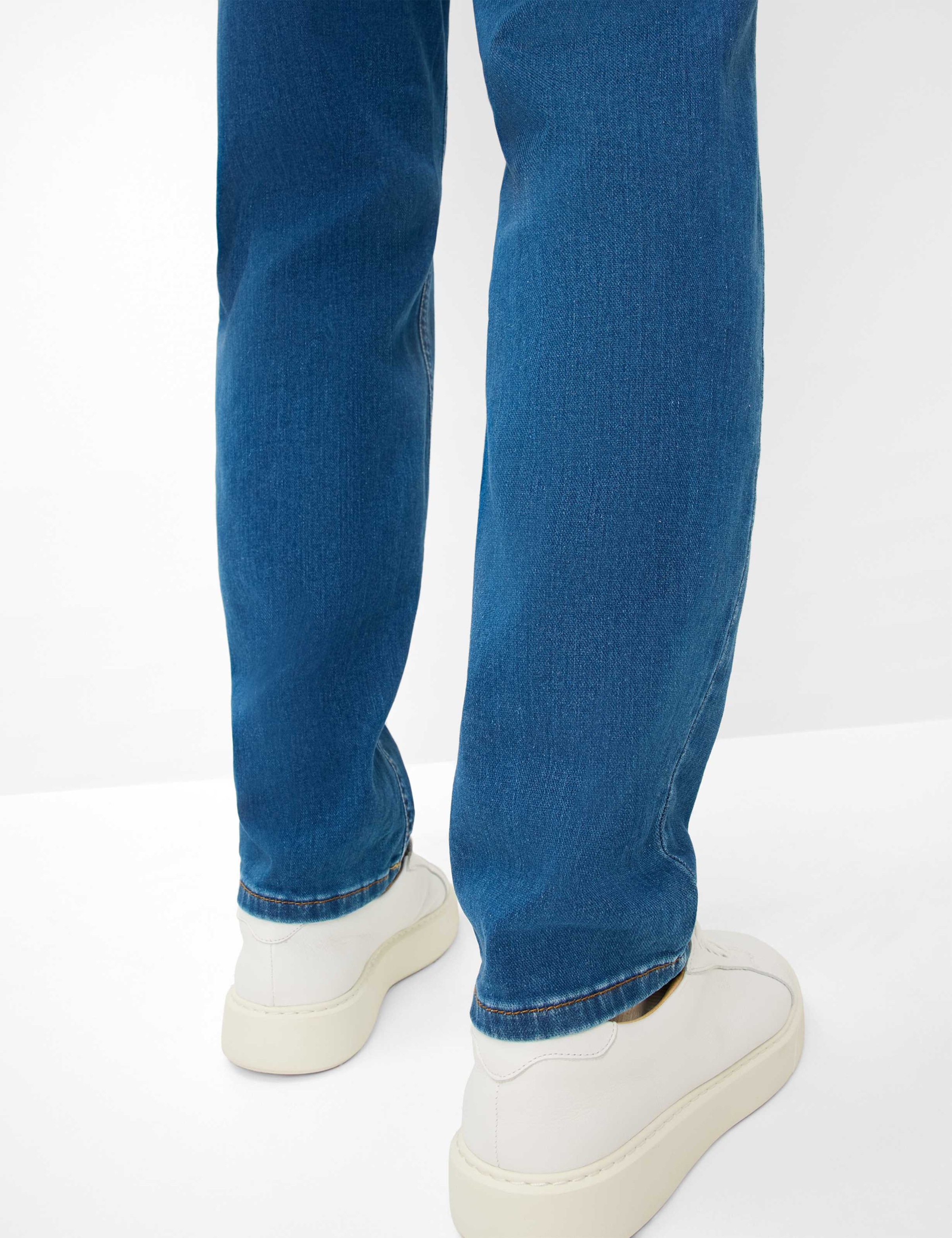 EUREX by BRAX 5-Pocket-Jeans »Style LASSE«
