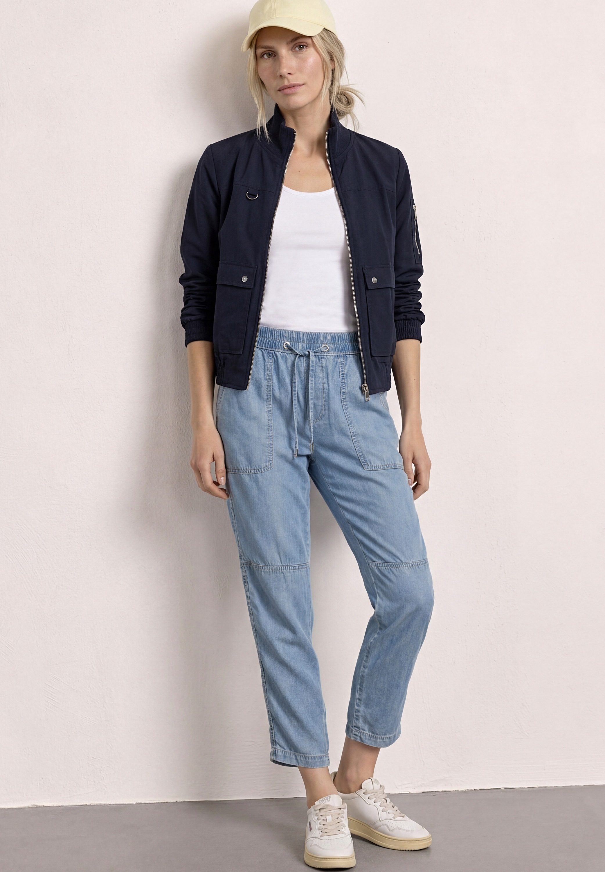 STREET ONE Stoffhose »Style Bonny«  mit elastischem Bund