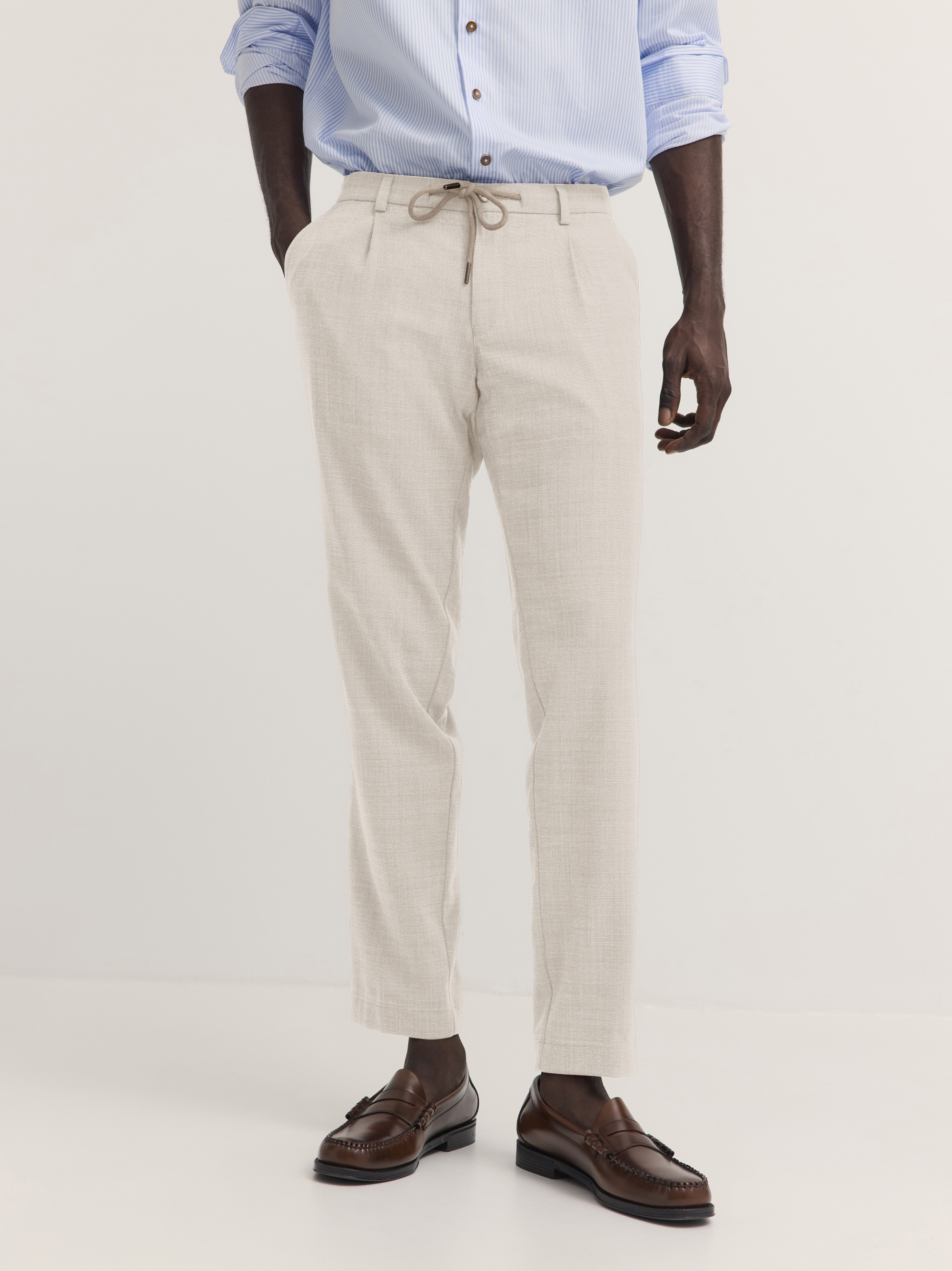 bugatti Bundfaltenhose "Superior touch" mit Stretch und easy-care Funktion