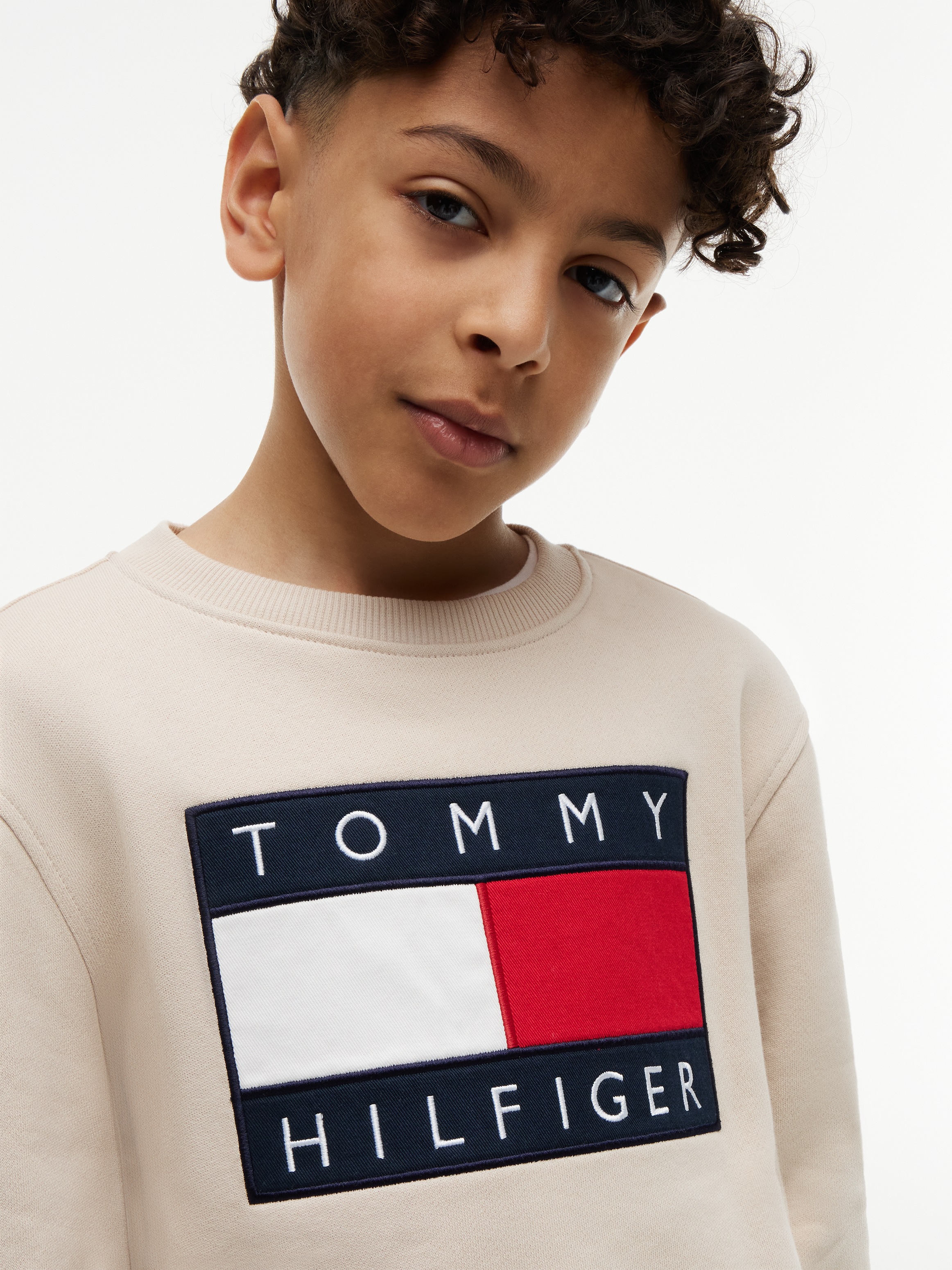 Tommy Hilfiger Sweatshirt , Regular Fit, Kinder bis 16 Jahre, Logo-Applikation
