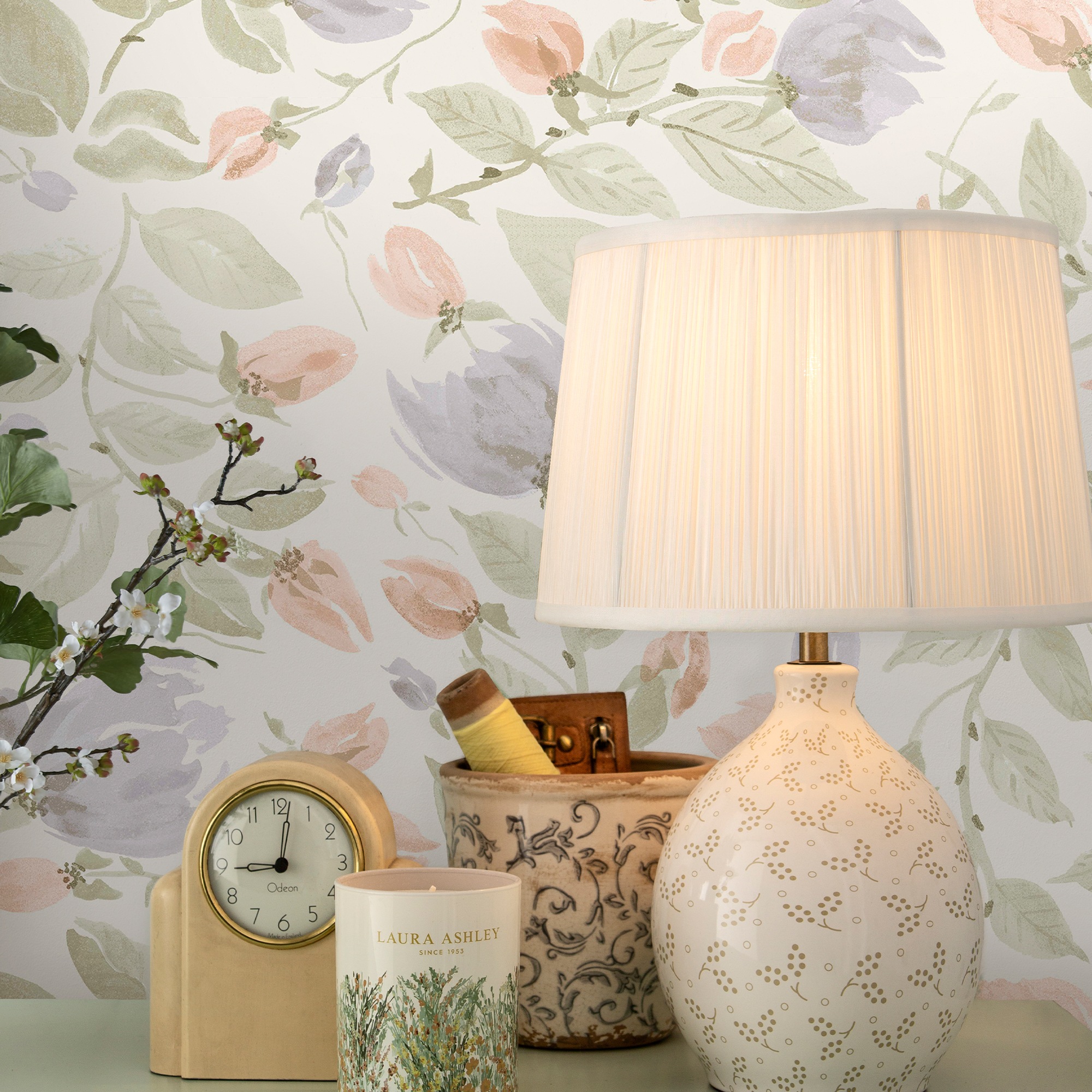 Laura Ashley Vliestapete "Orisia Peony" Neutral Glatt 10mx52cm (ca. 5m2)