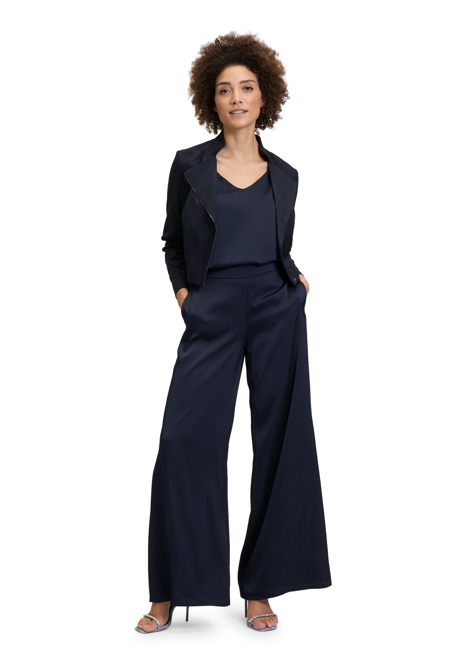 Vera Mont Stoffhose »Vera Mont Modern fit Hose mit Taschen«, Material