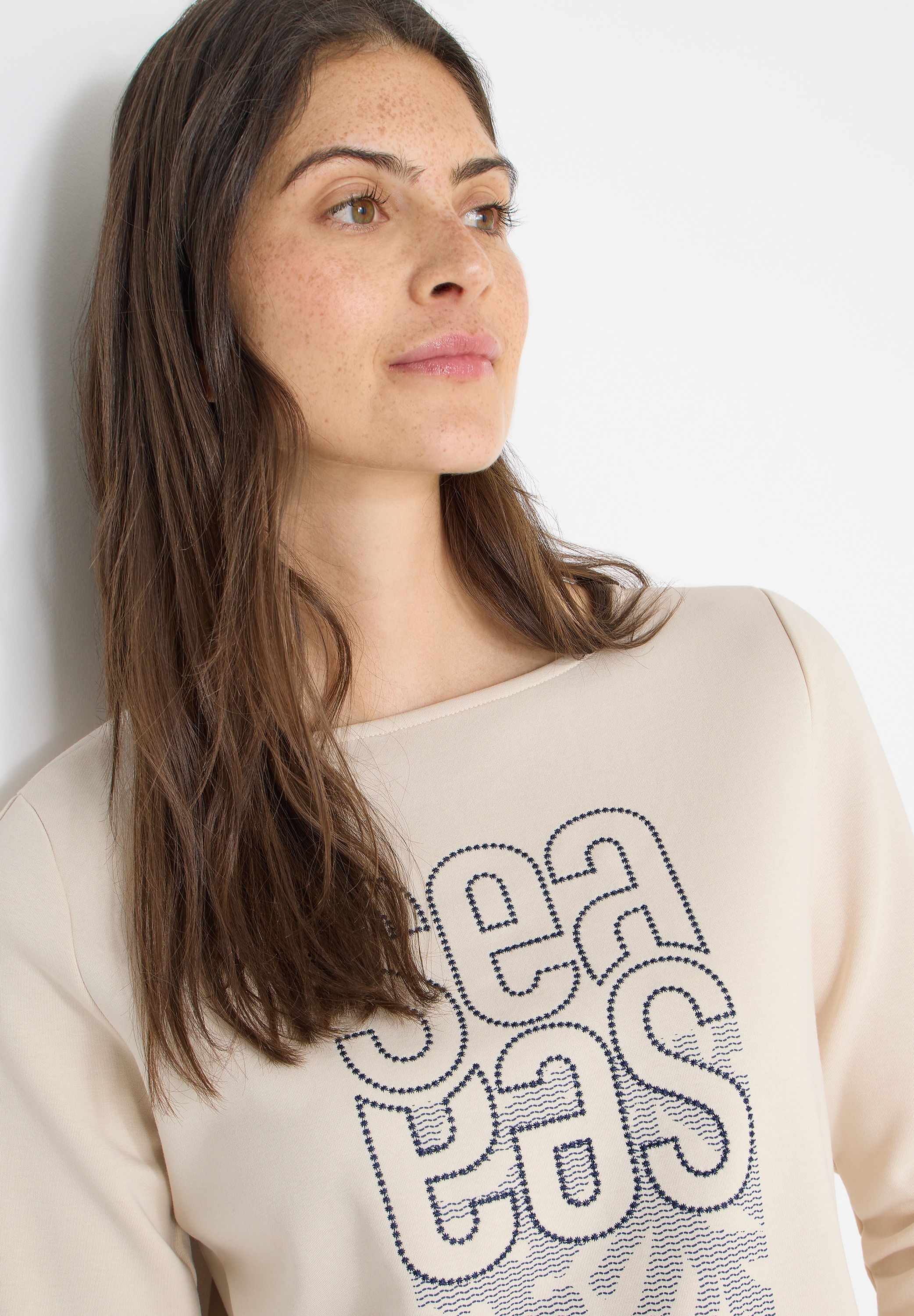 Cecil Langarmshirt modernes Front-Artwork mit Stickerei