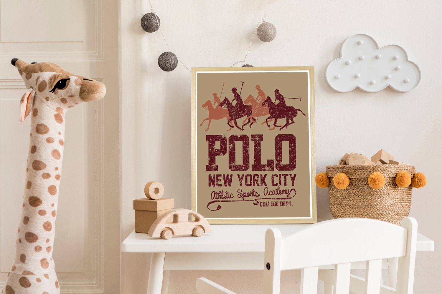 queence Bild mit Rahmen »Vintage Polo Club New York« Amerika | Pferde | Reitbilder | Schriftzug HD Premium Poster-Druck inkl. Echtholzrahmen in beige