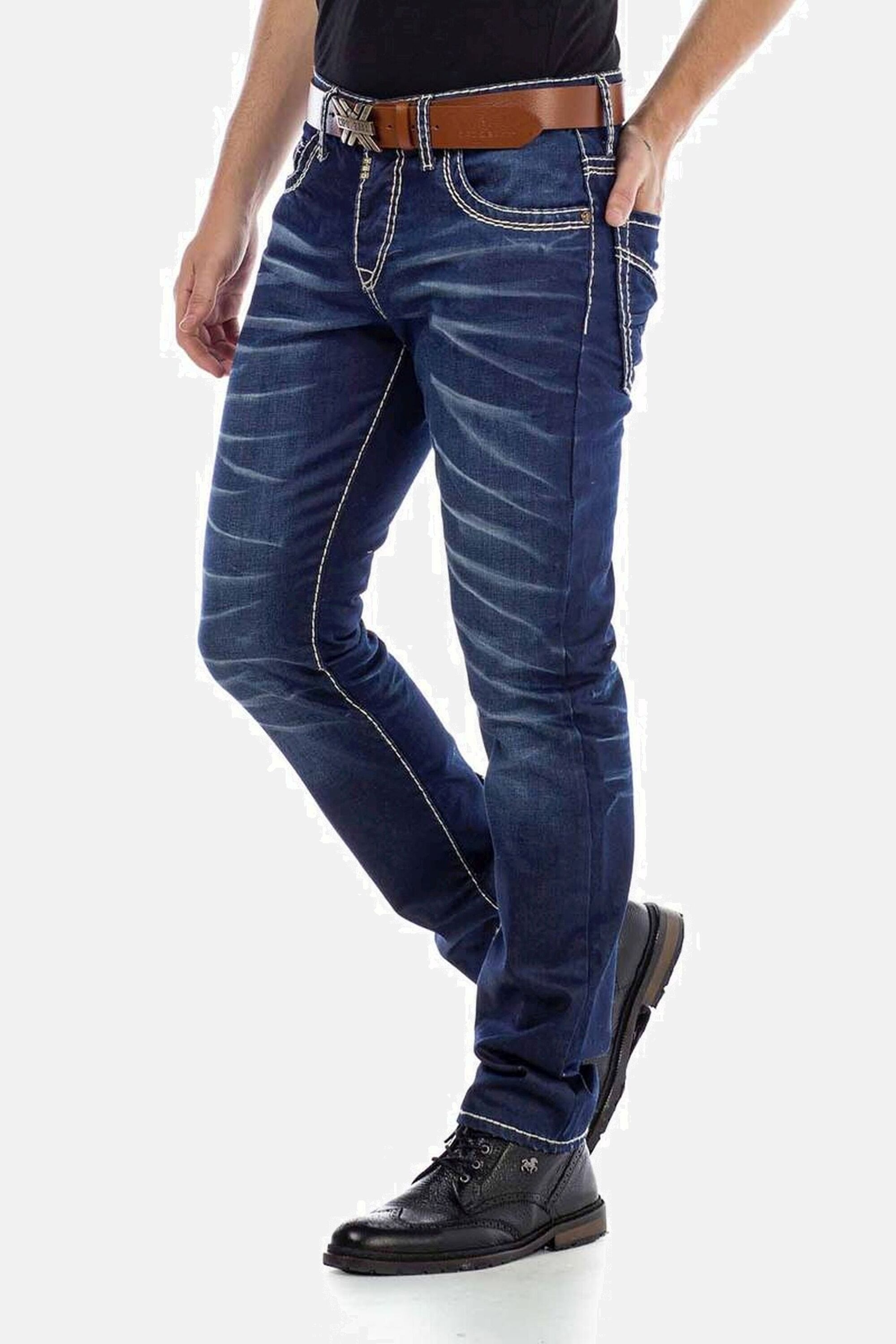 Cipo & Baxx Slim-fit-Jeans »Jeans«, mit scharfen Waschdetails, CD-471
