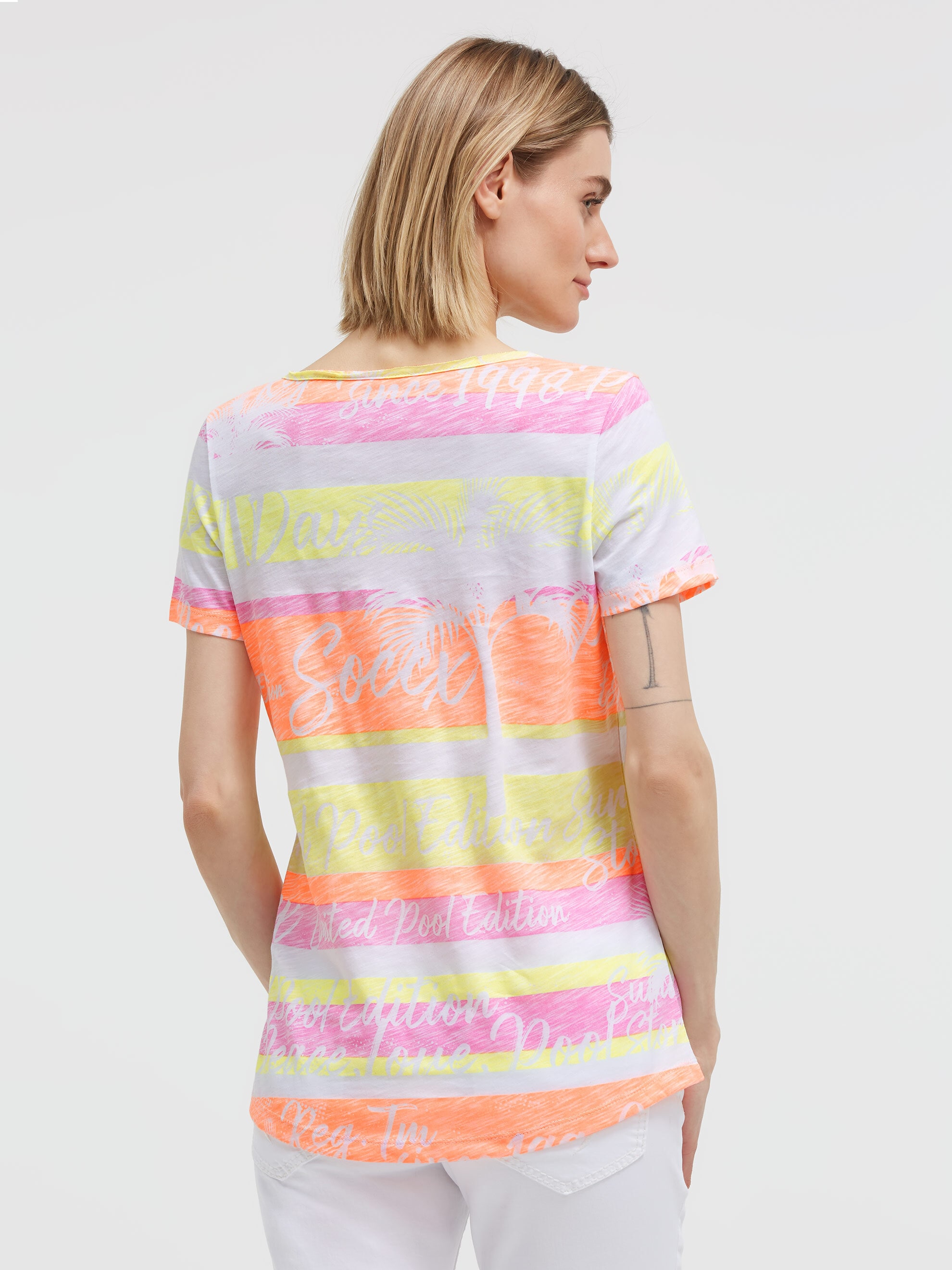 SOCCX V-Shirt mit All Over-Print