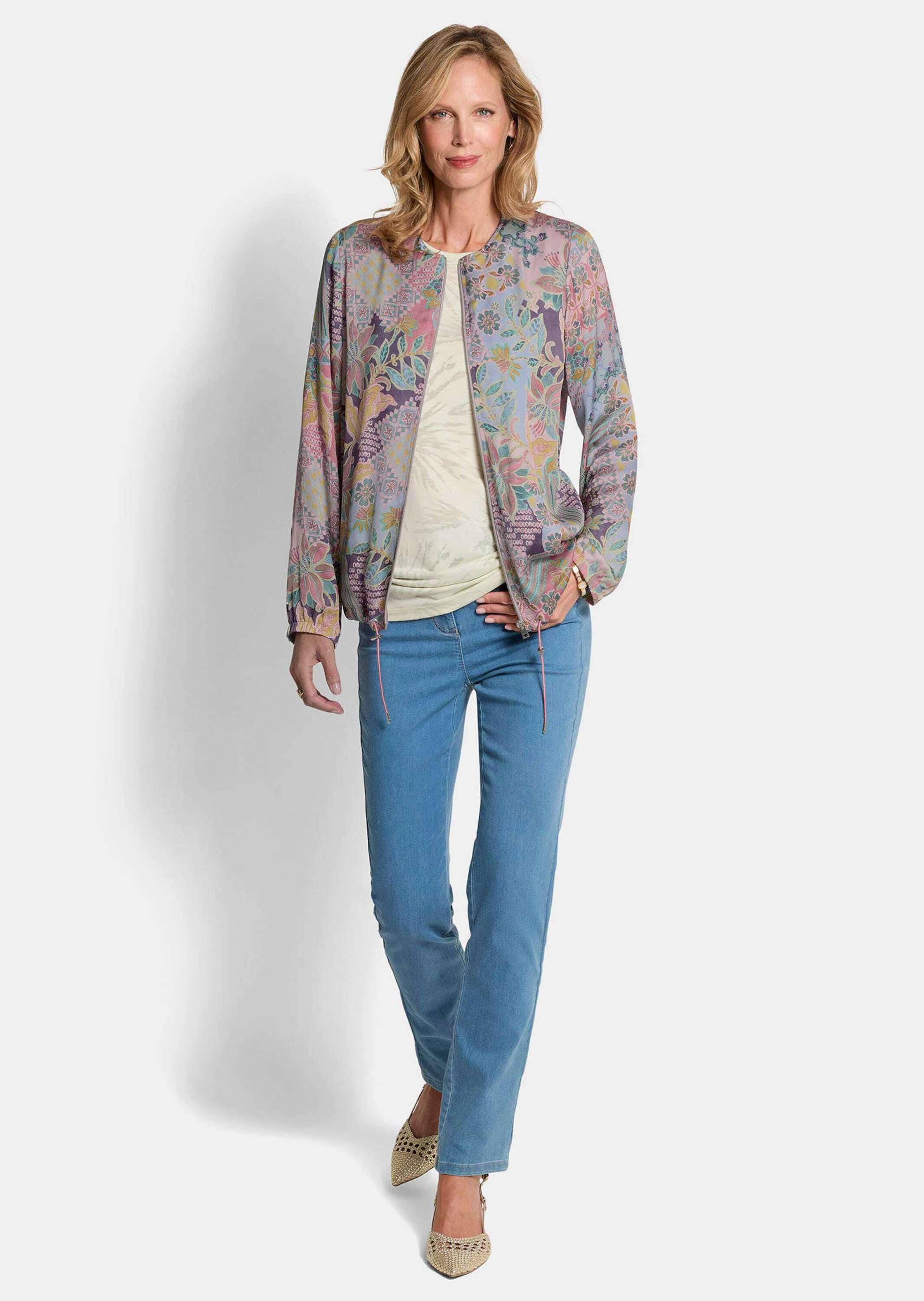 GOLDNER Kurzjacke »Satinjacke mit Patch-Design« seitliche Eingriffstaschen