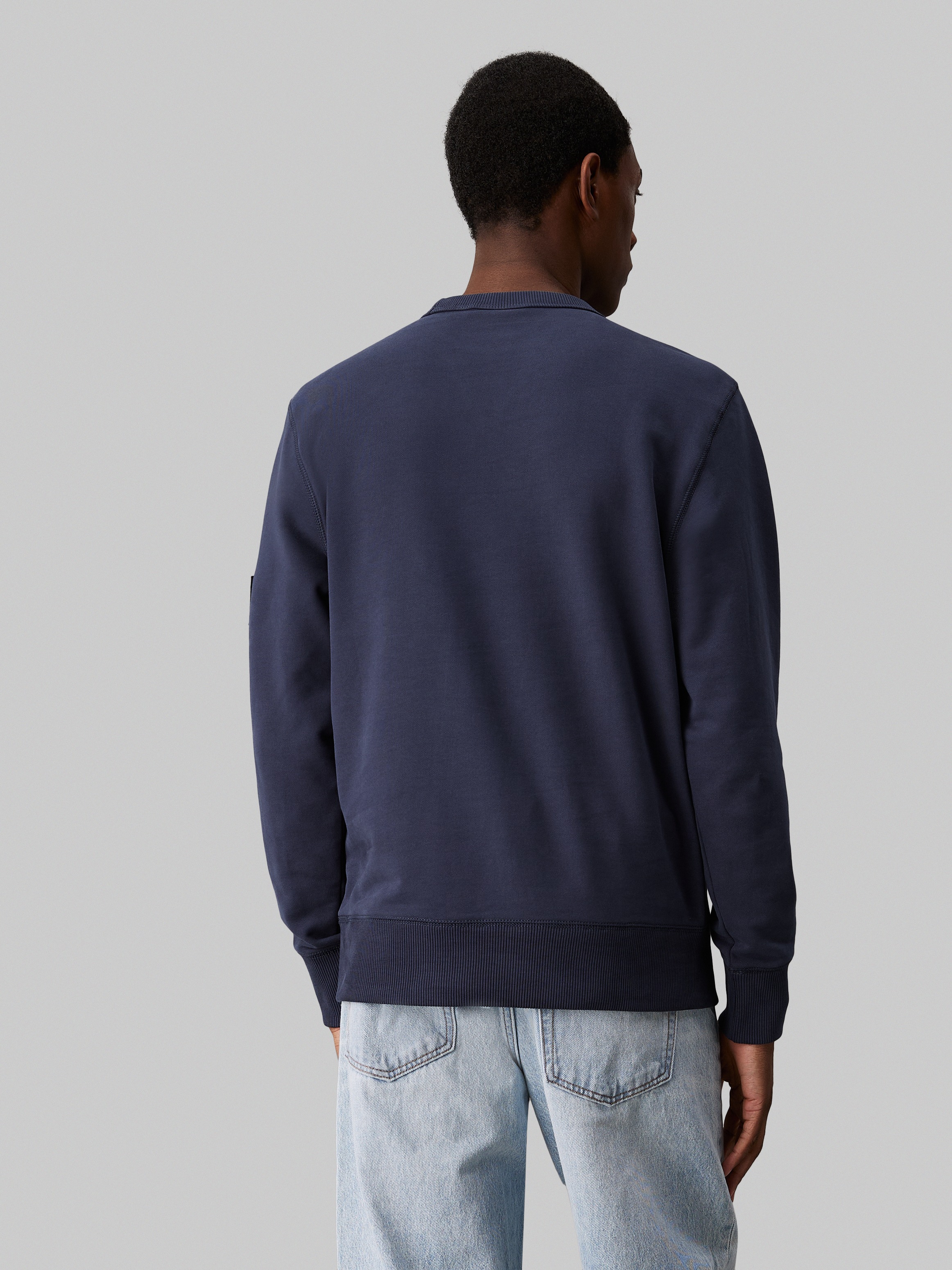 Calvin Klein Jeans Sweatshirt »BADGE CREW NECK«, mit Logopatch