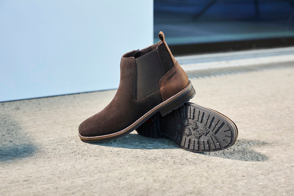 Rieker Chelseaboots, Stiefelette, Casual-Boots mit typischem Stretcheinsatz