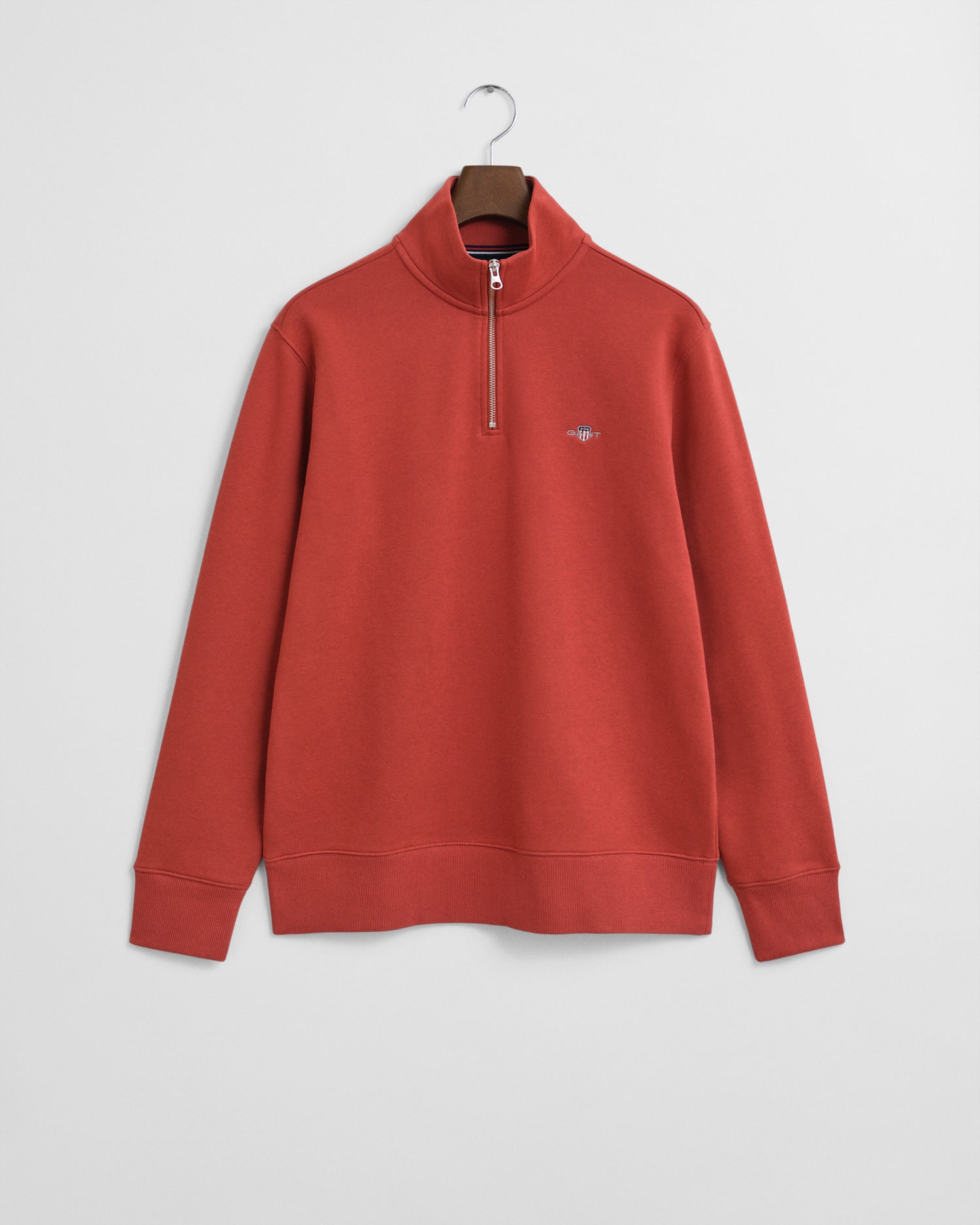Gant "REG SHIELD HALF ZIP SWEAT", mit Logostickerei auf der Brust