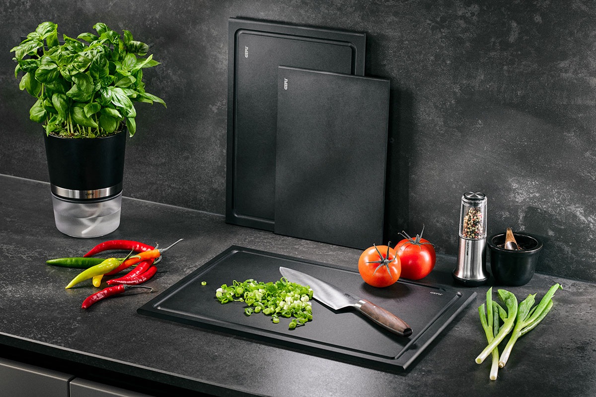 GEFU Schneidebrett "SLIZE" Holzverbundstoff aus 80 % recyceltem Material, S günstig online kaufen