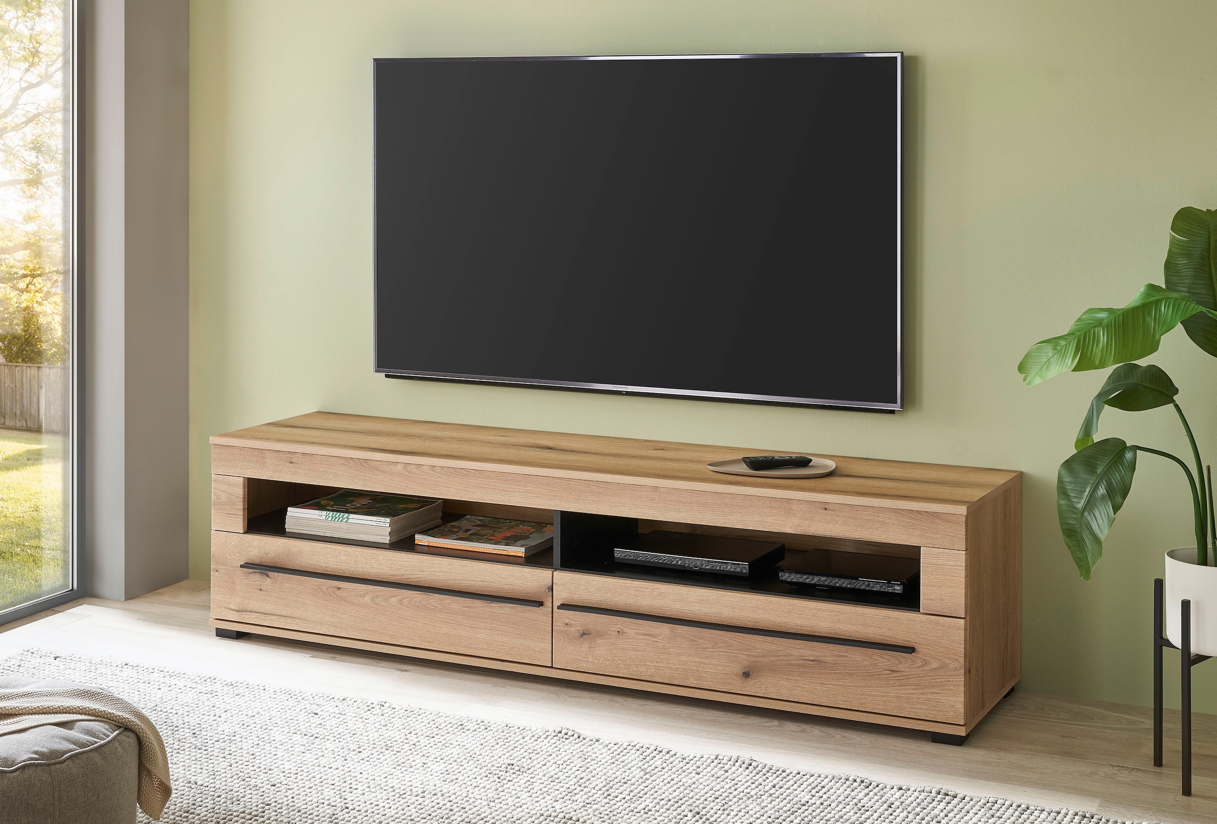 INOSIGN Wohnwand »Cantara, moderne Anbauwand, Wohnzimmer-Set, in Eiche Evoke oder Weiß«, (Set, 4 St.), enthält zwei Vitrinen, ein Lowboard und ein Wandboard
