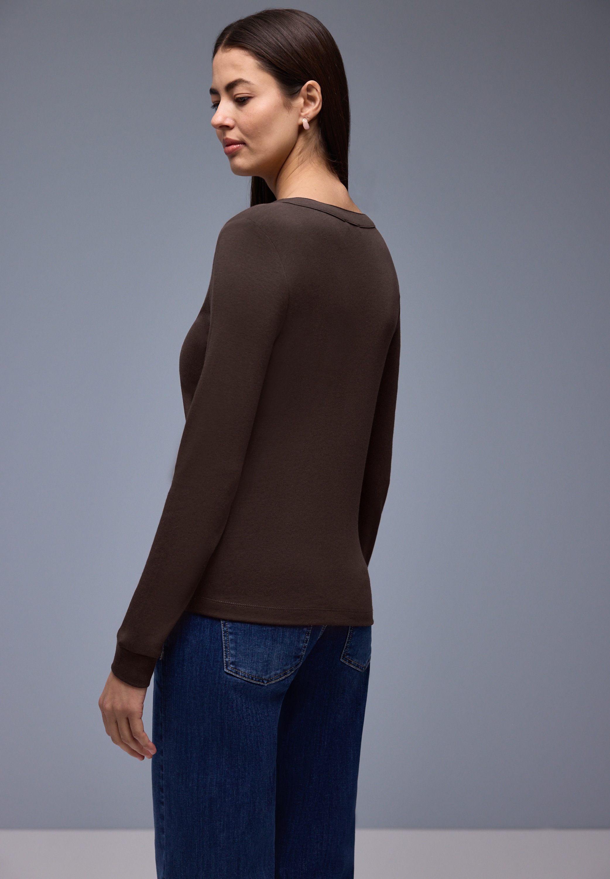 STREET ONE Langarmshirt mit dekorativem Split Neck und Knopfleiste günstig online kaufen