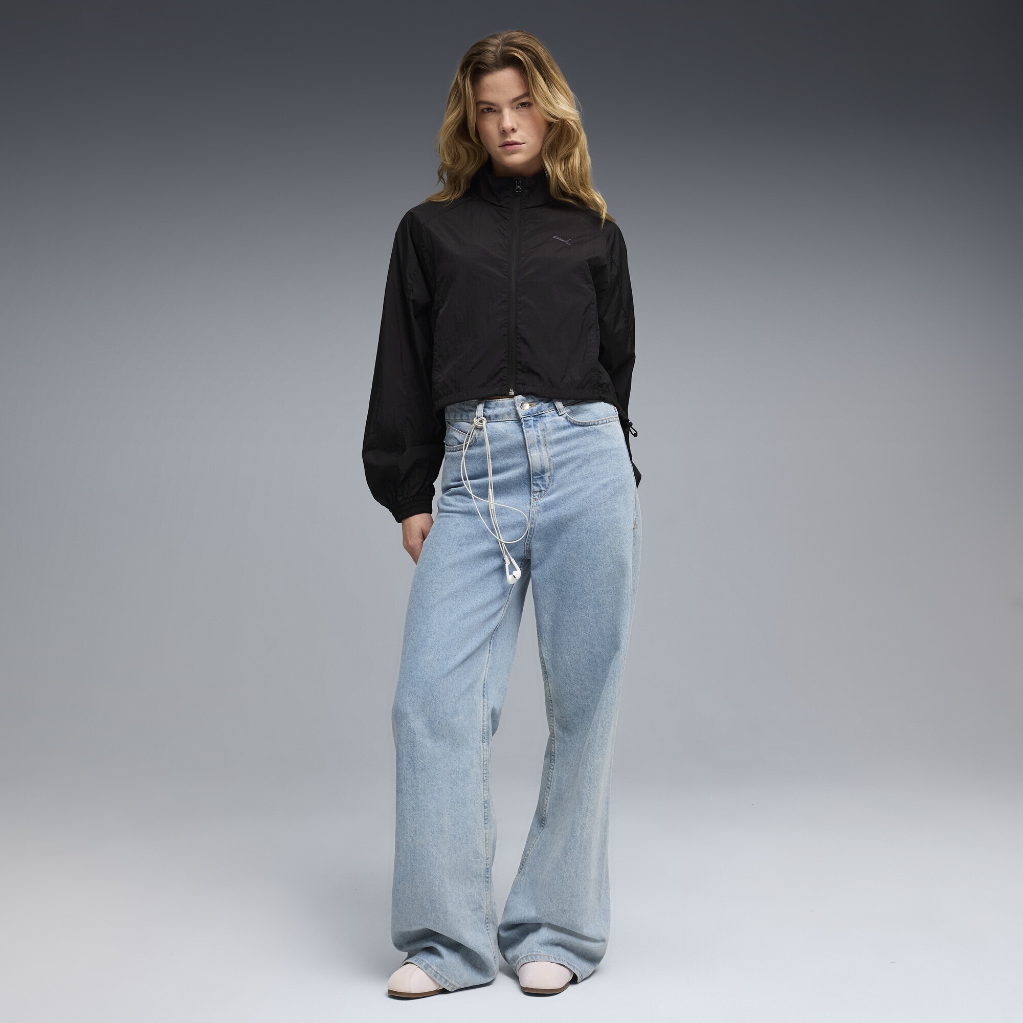 PUMA Trainingsjacke »HER Relaxed Gewebte Reißverschluss-Jacke Damen«