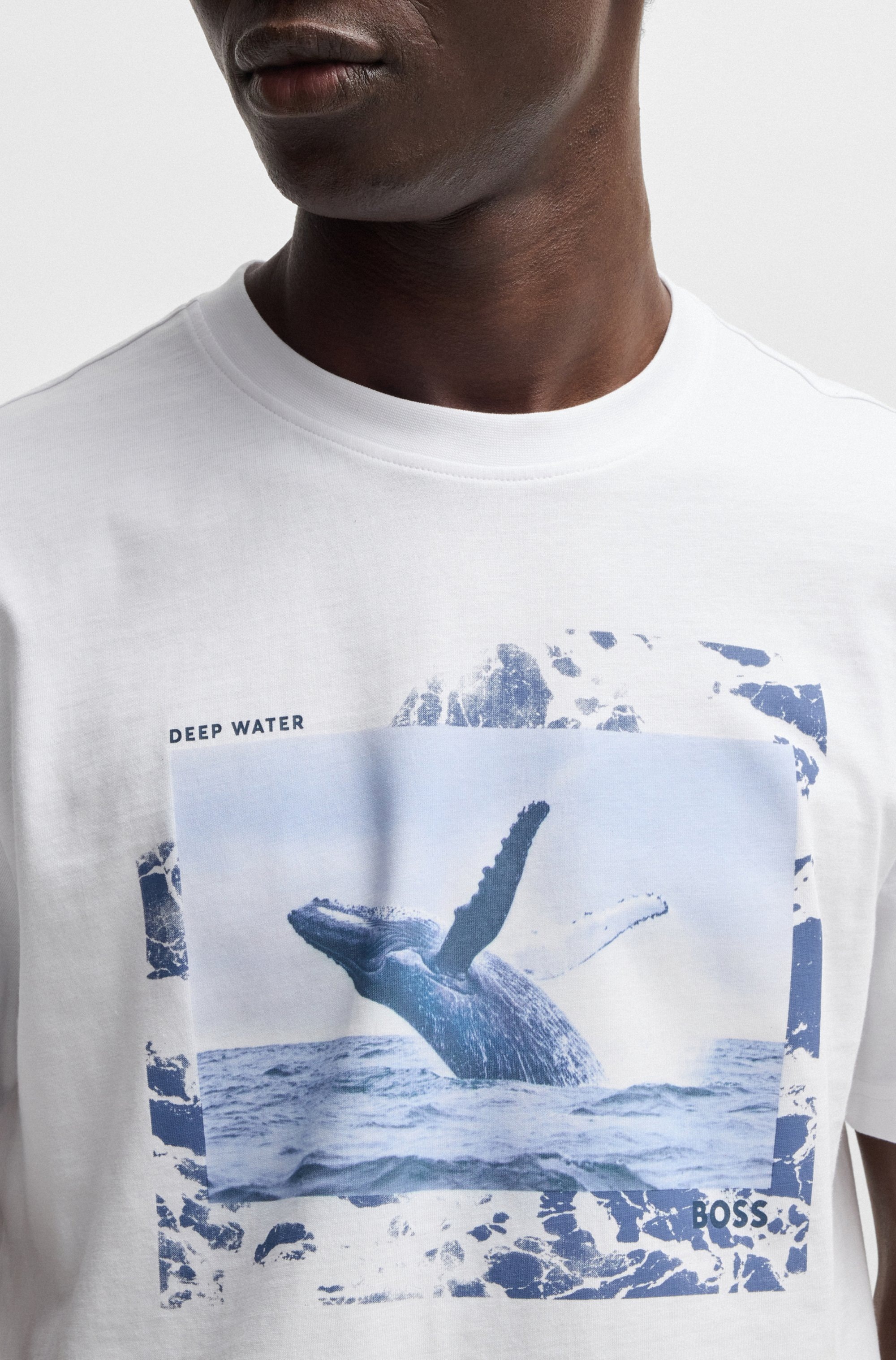 Thumbnail - BOSS ORANGE T-Shirt "Te Dunetrace" mit großem Fotodruck