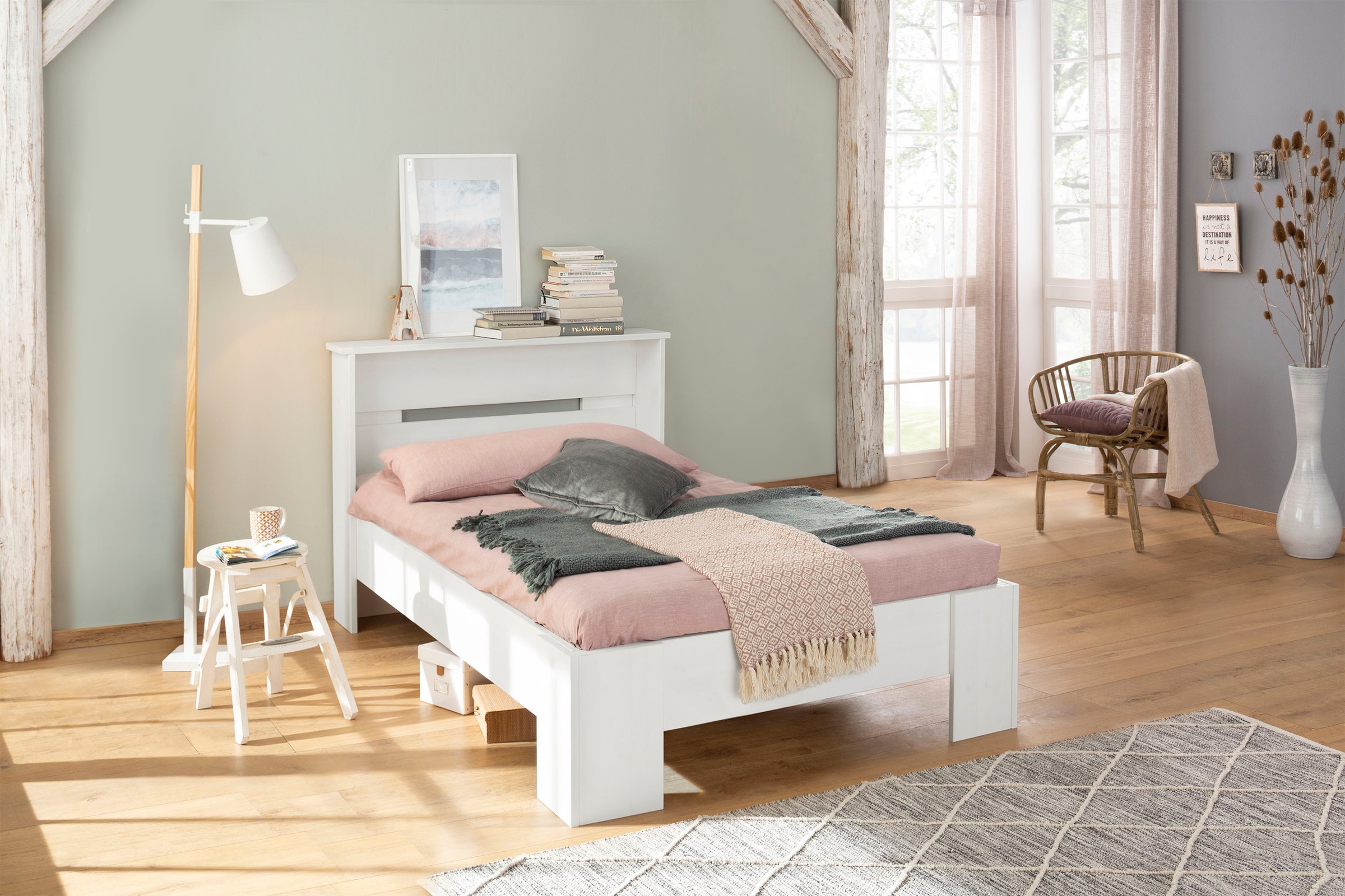 Home affaire Bett »Katryn«, aus Massivholz