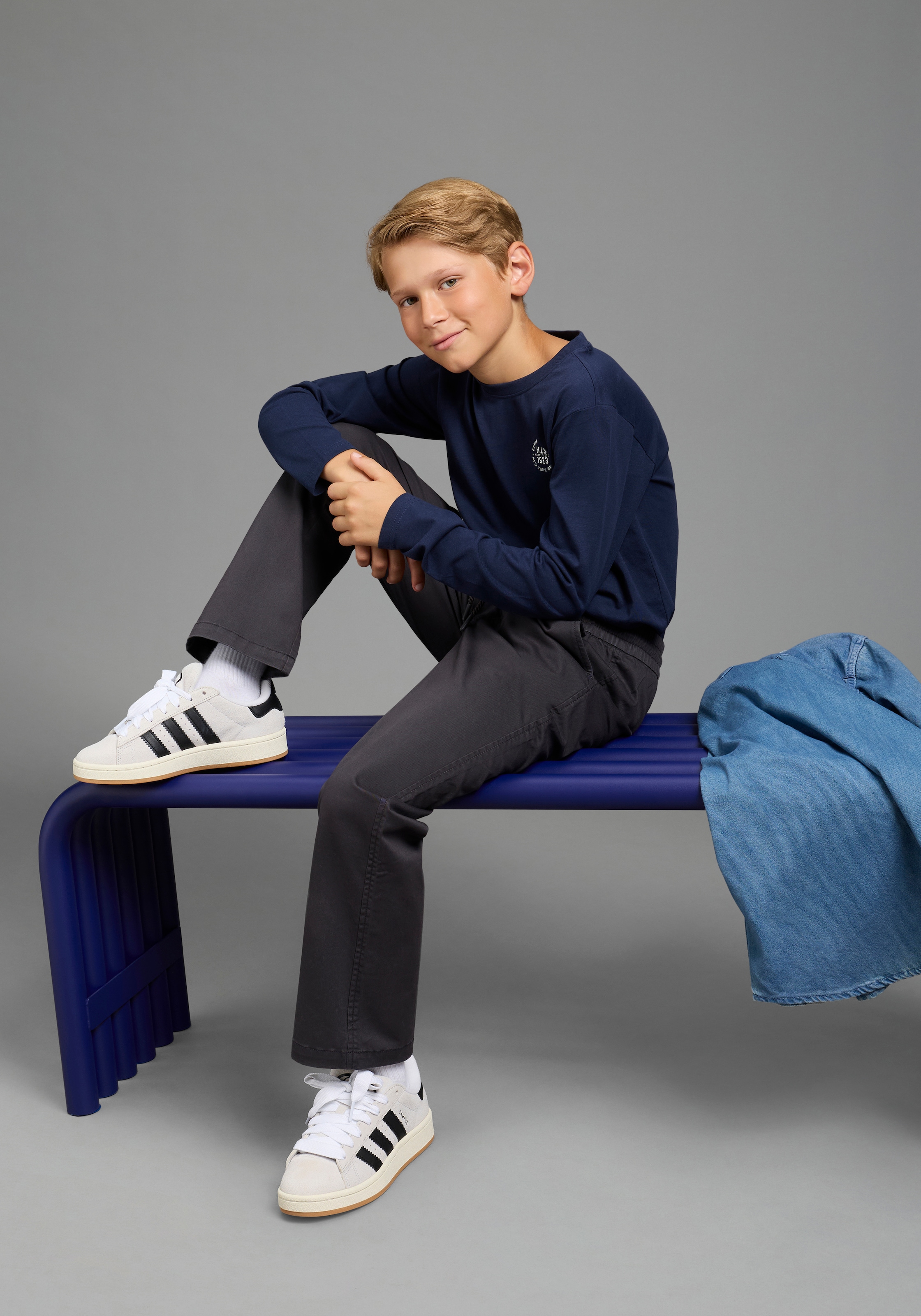 KIDSWORLD Schlupfhose »Twillhose in Schlupfform«  gerade Passform, mit innenliegendem Gummizug im Bund