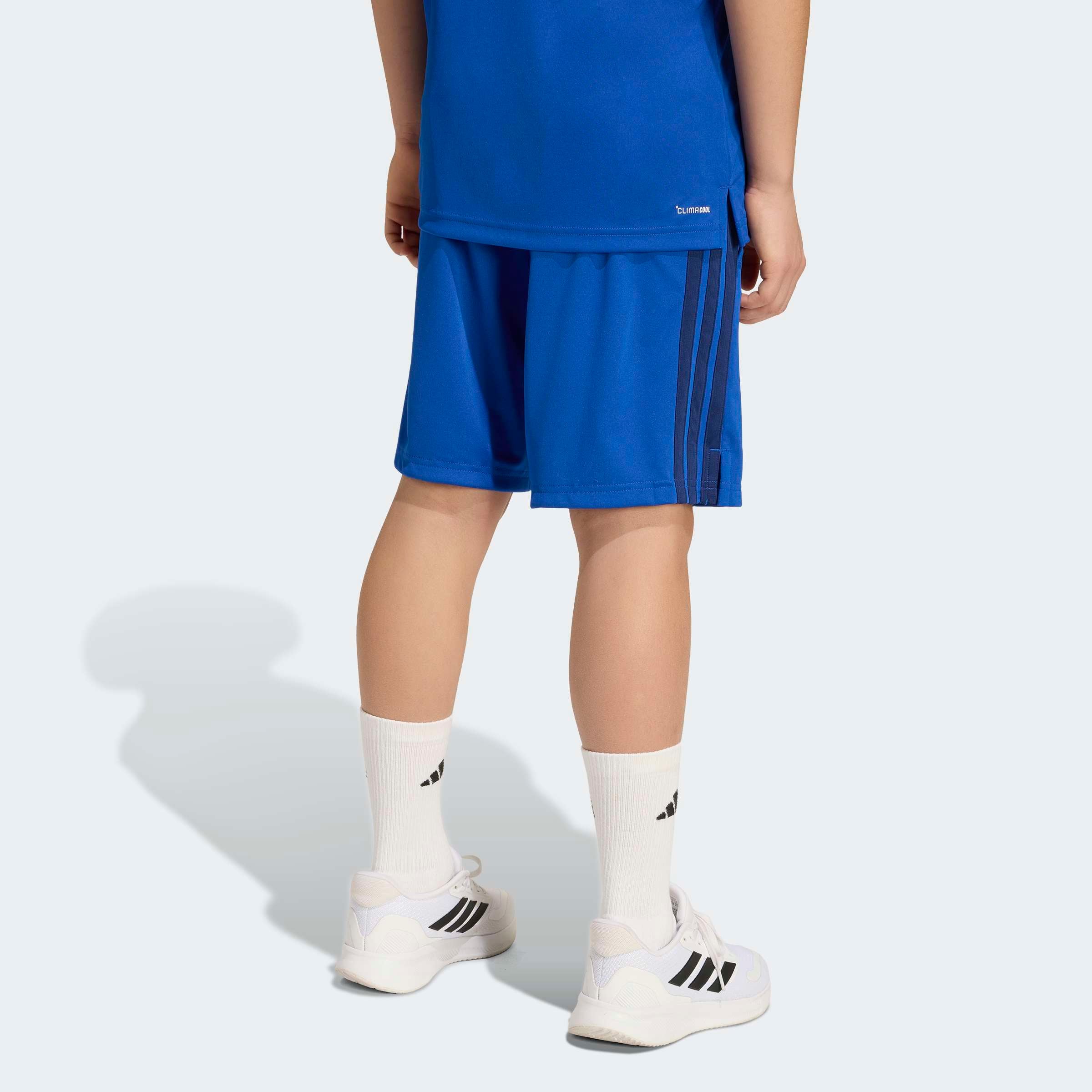 adidas Sportswear Shorts »TRAIN ESSENTIALS 3-STREIFEN KIDS«  Shorts für Kinder, sportlicher Stil
