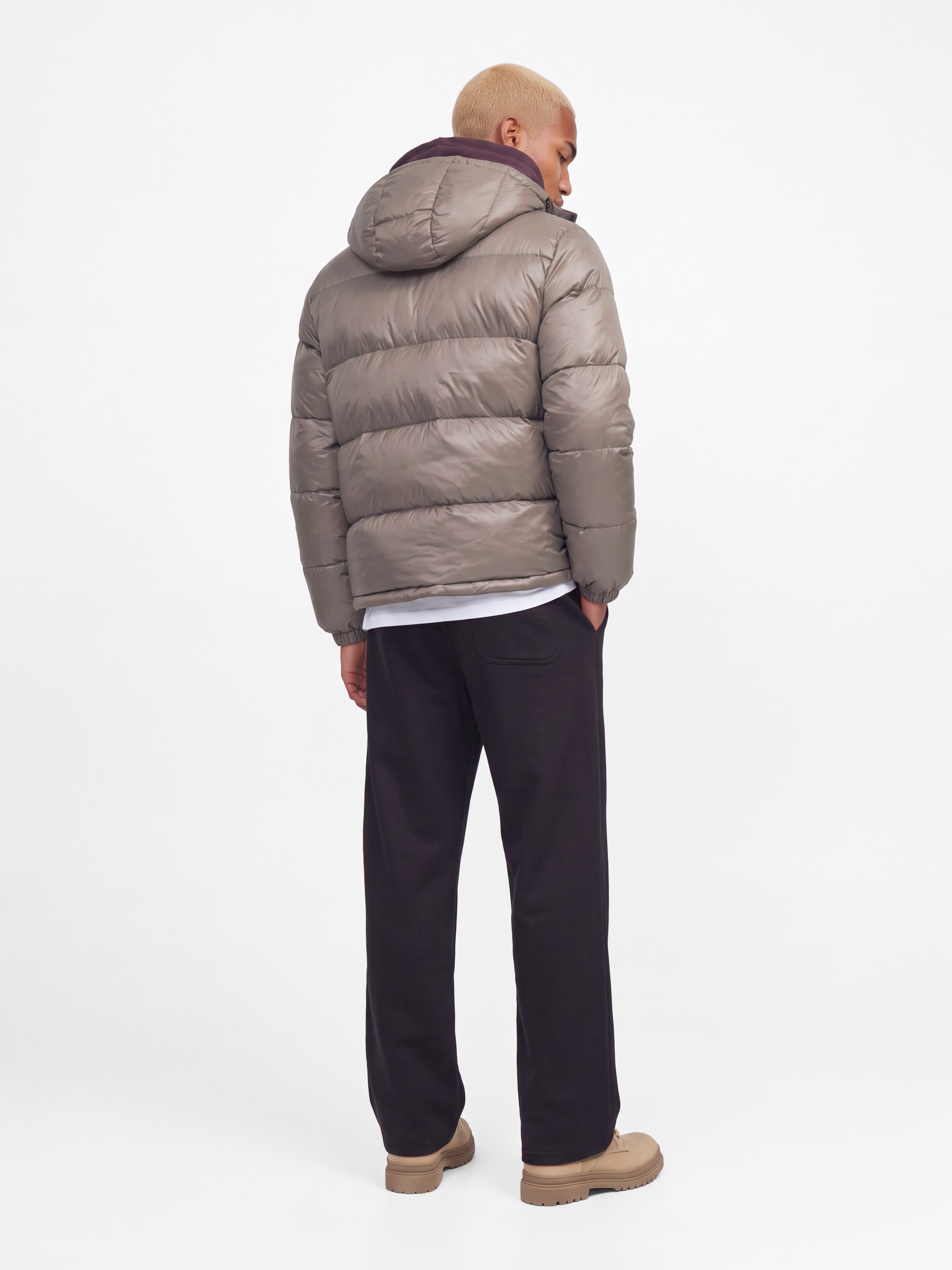 Jack & Jones Steppjacke »JCOCLUB SHINY PUFFER JACKET BF« mit Kapuze Kunstfaser, regular fit