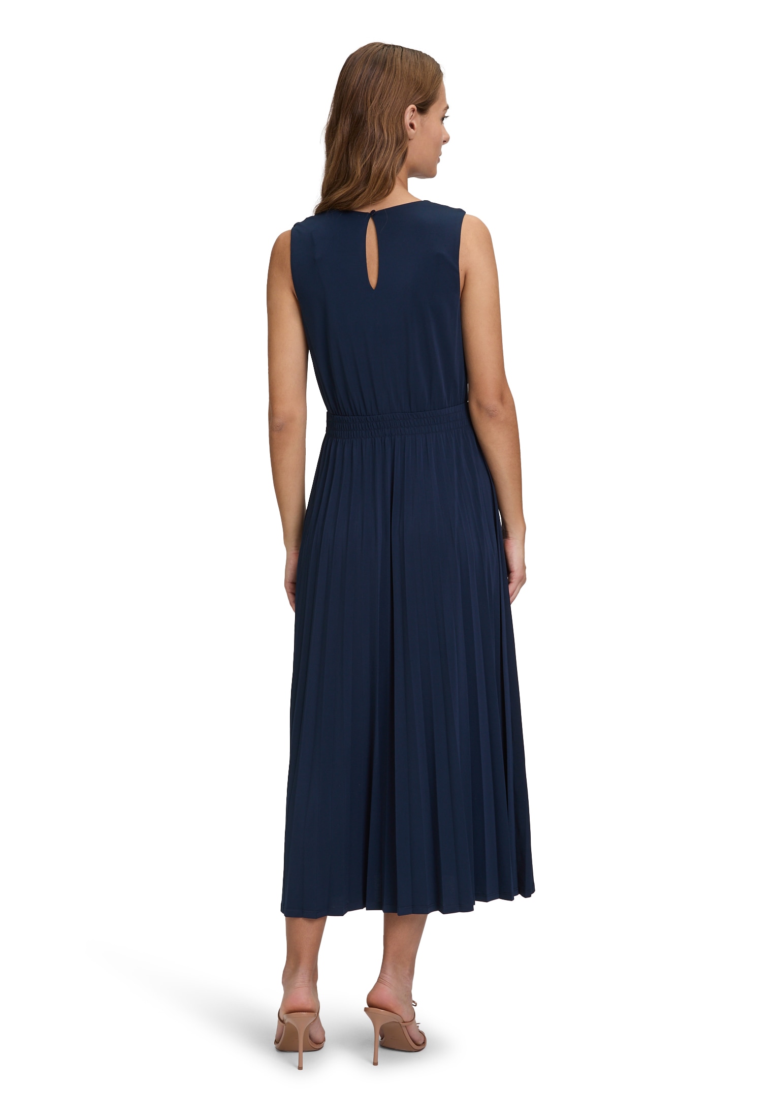 Betty&Co Plisseekleid »Betty & Co Damen Sommerkleid Plisseekleid ohne Arm«, Plissee
