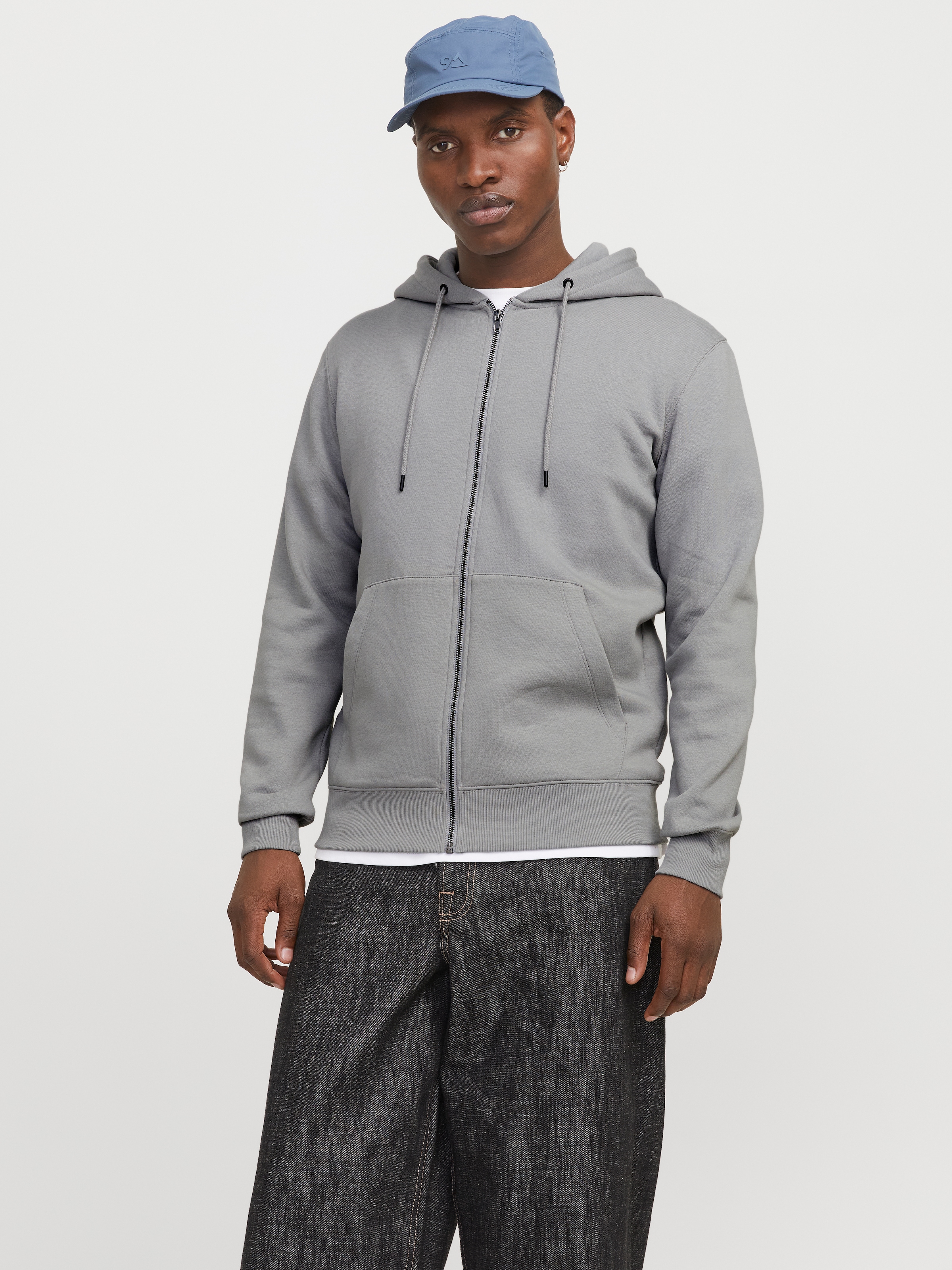 Jack & Jones Kapuzensweatjacke "JJESTAR BASIC SWEAT ZIP HOOD NOOS", mit Kap günstig online kaufen