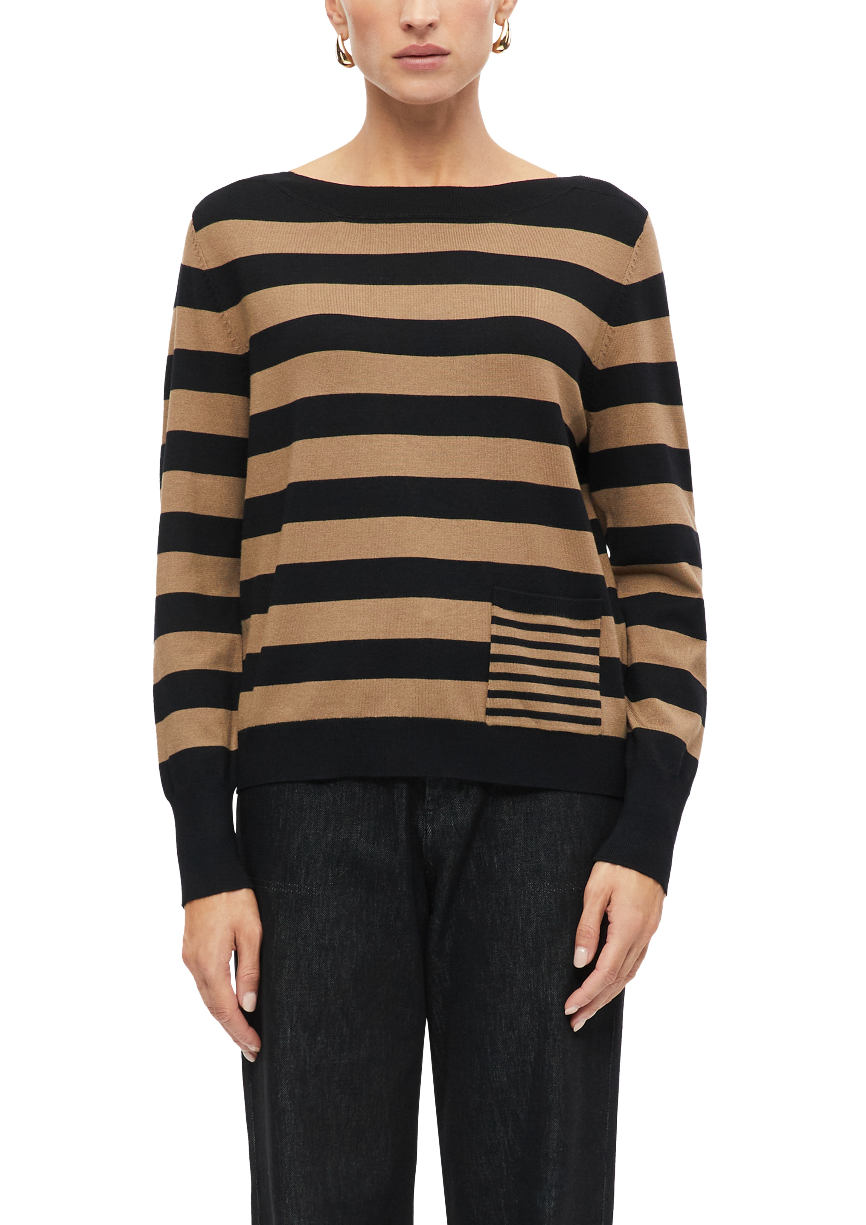 s.Oliver BLACK LABEL Strickpullover mit Streifenmuster / U-Boot-Ausschnitt