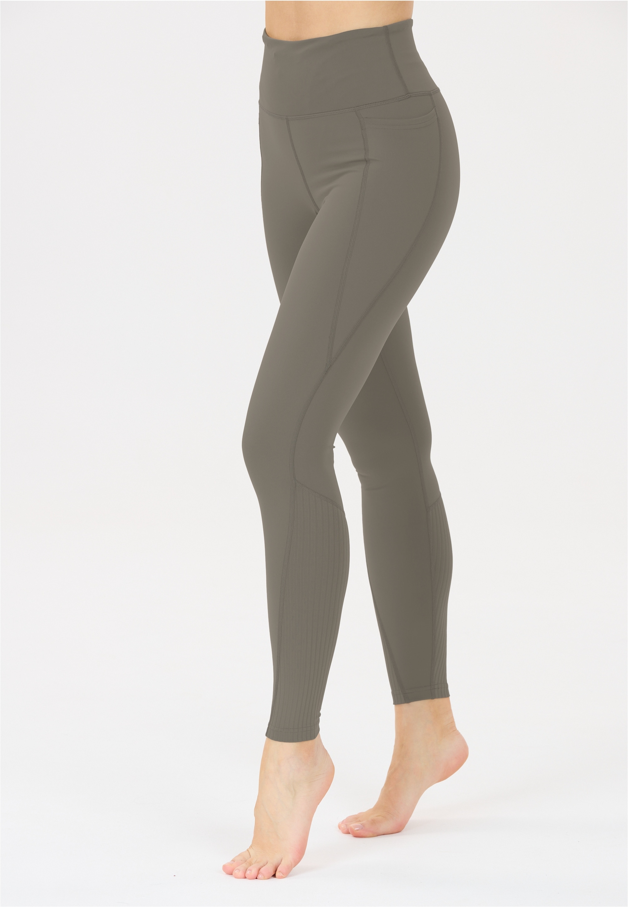 ATHLECIA Trainingstights "Aliya", im stretchy Design mit flachen Nähten günstig online kaufen