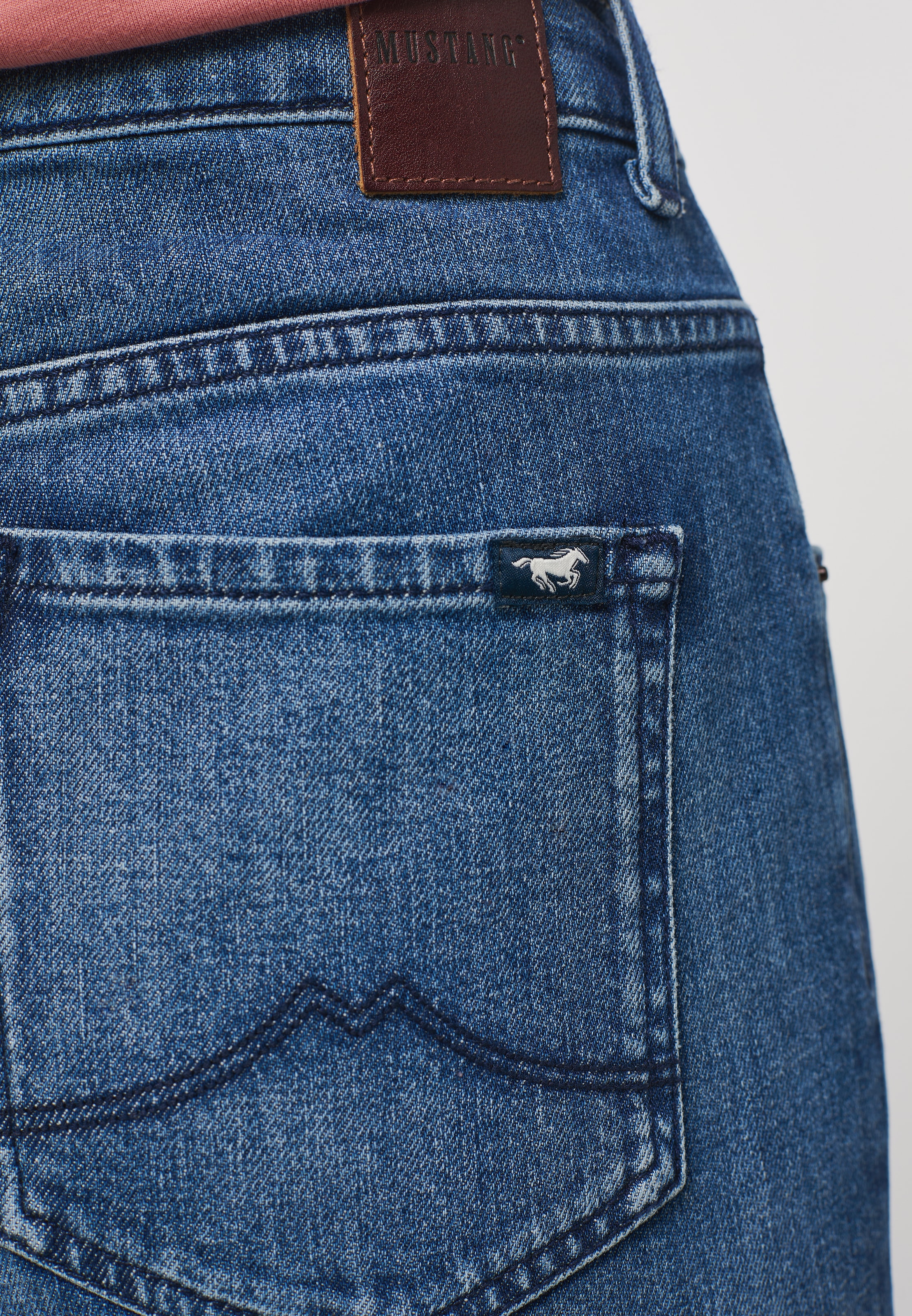 MUSTANG Tapered-fit-Jeans »Style Charlotte Tapered«