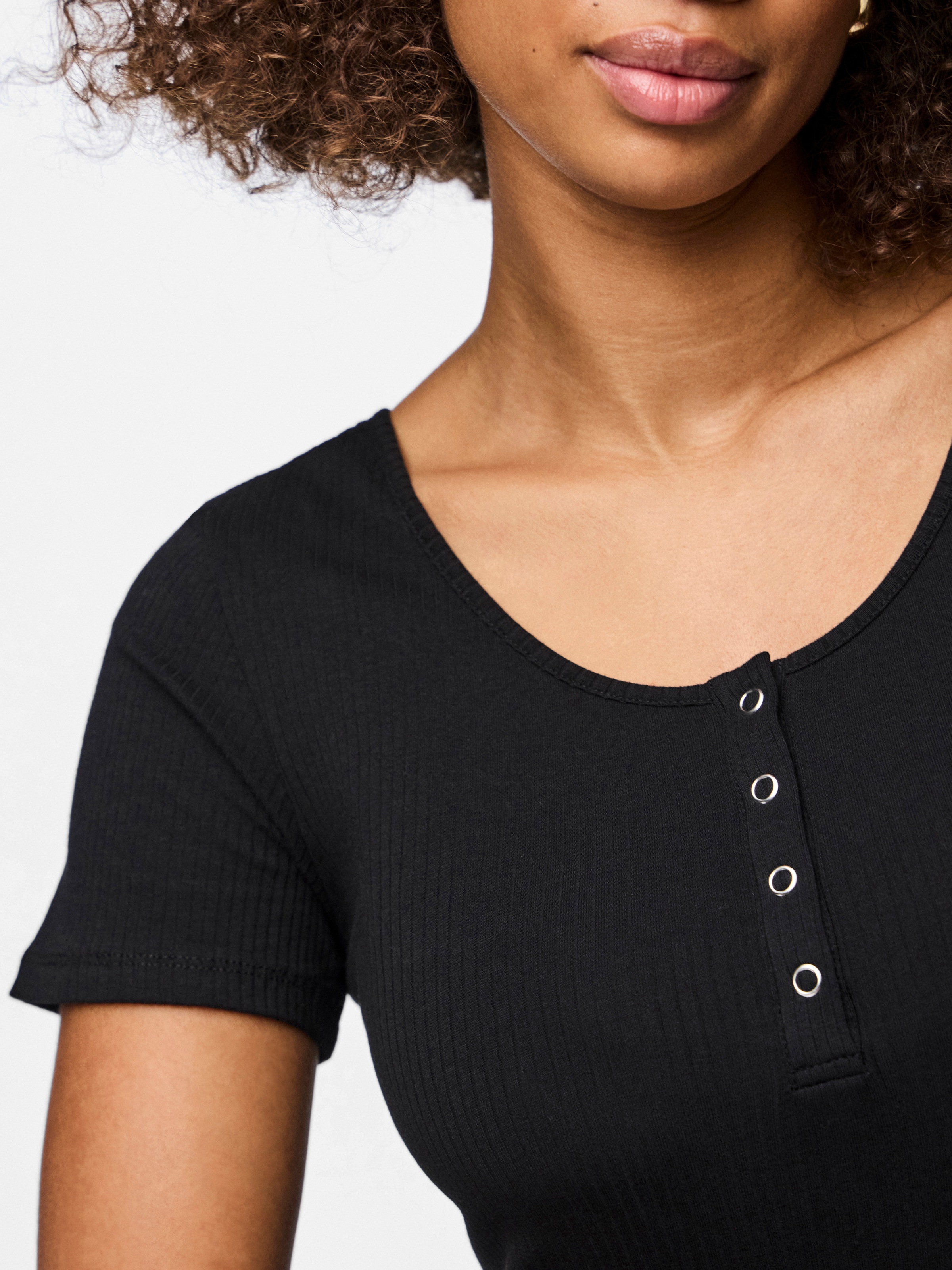 pieces Kurzarmshirt "PCKITTE SS TOP NOOS BC" Baumwollmischung, slim fit günstig online kaufen