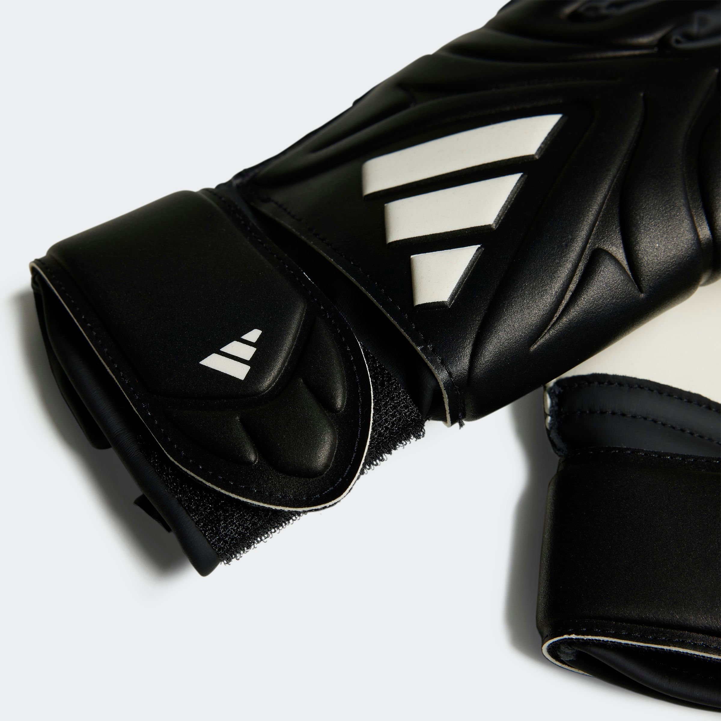 Thumbnail - adidas Performance Torwarthandschuhe "COPA MATCH FINGERSAVE KIDS" für Kinder und Jugendliche