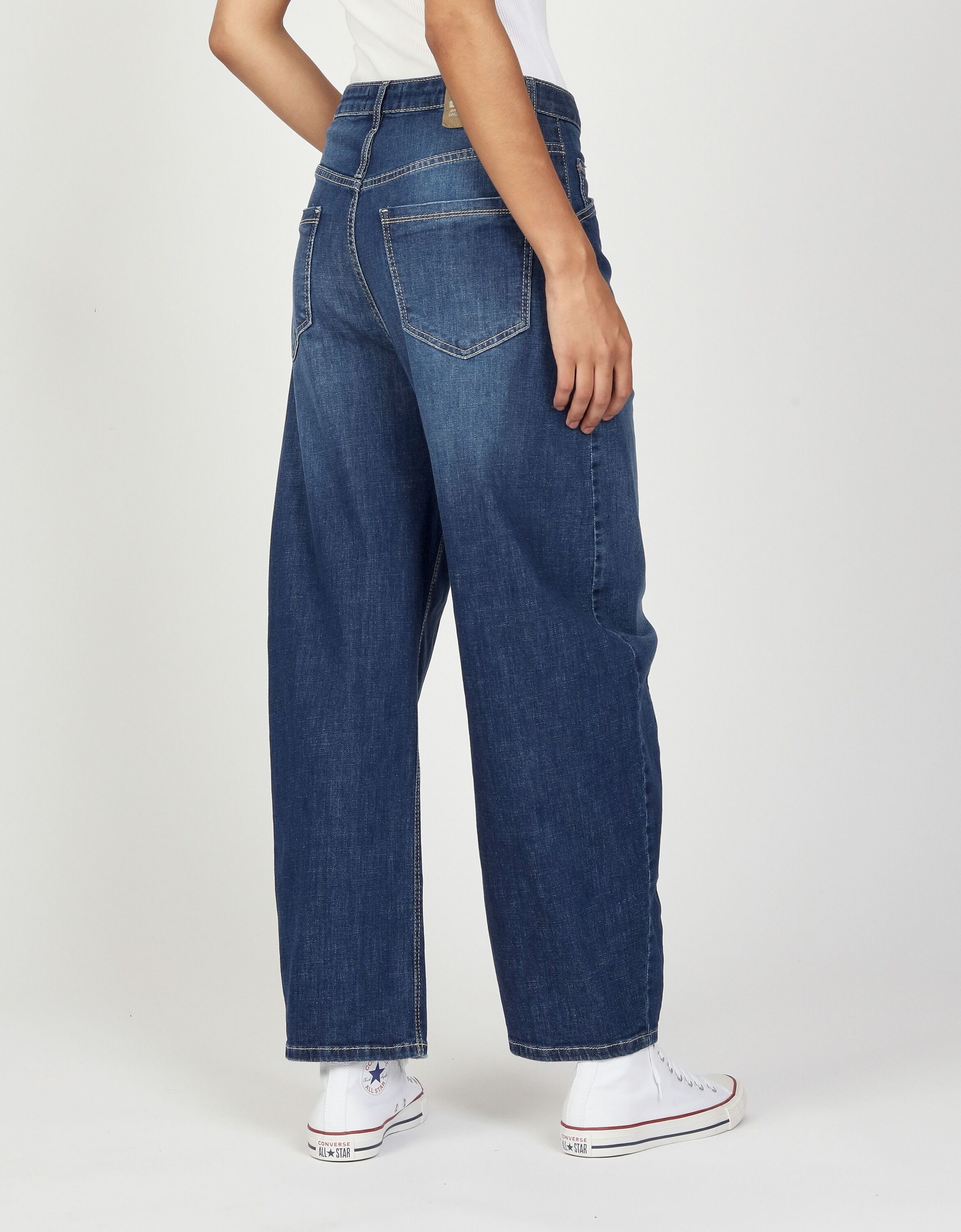 GANG Tapered-fit-Jeans »94ODINA« mit Abnäher vom Knie bis zum Saum