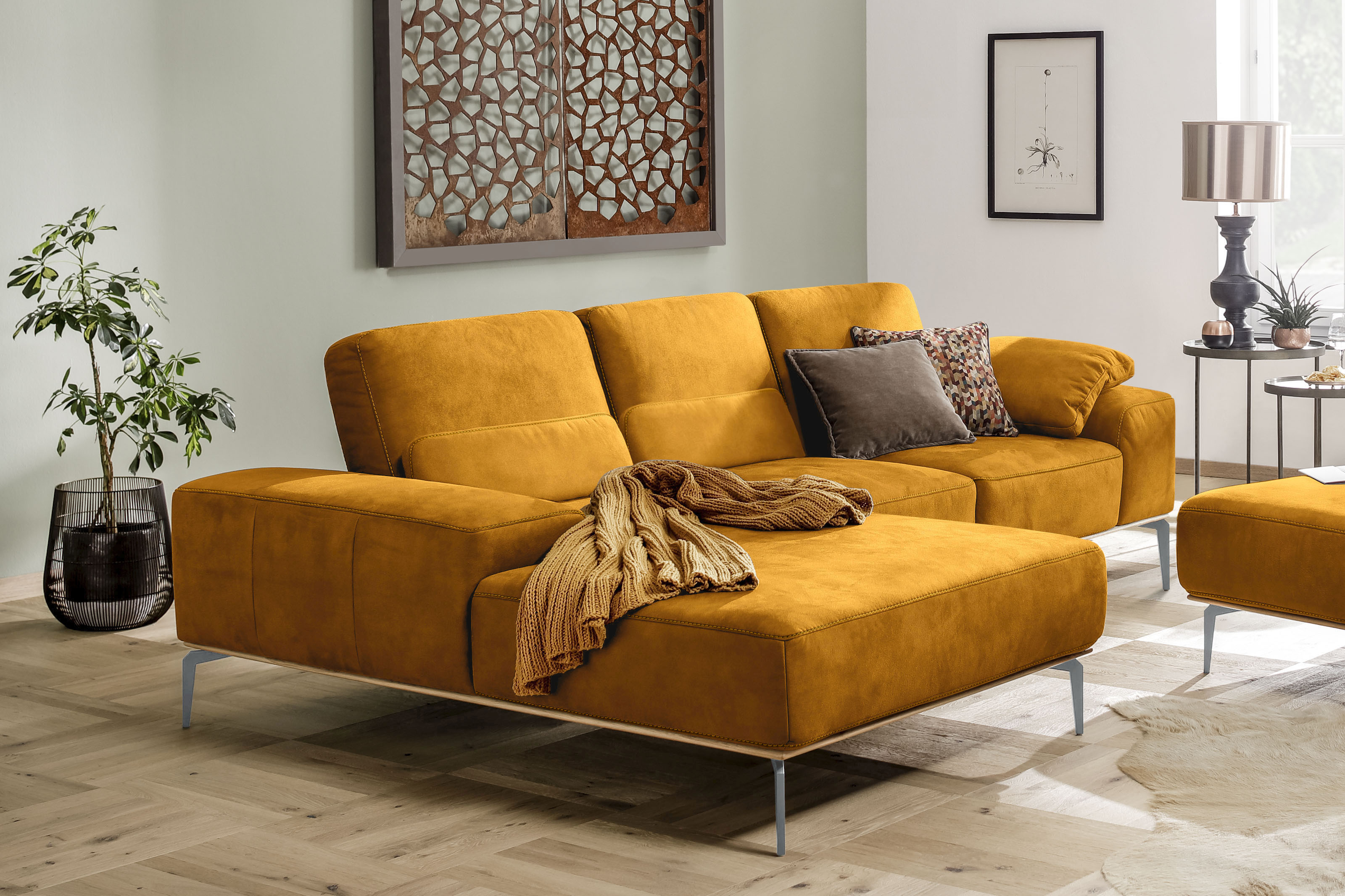 W.SCHILLIG Ecksofa "run, Designsofa mit tollem Sitzkomfort, bequem, L-Form" mit elegantem Holzsockel, Füße in Silber matt, Breite 279 cm