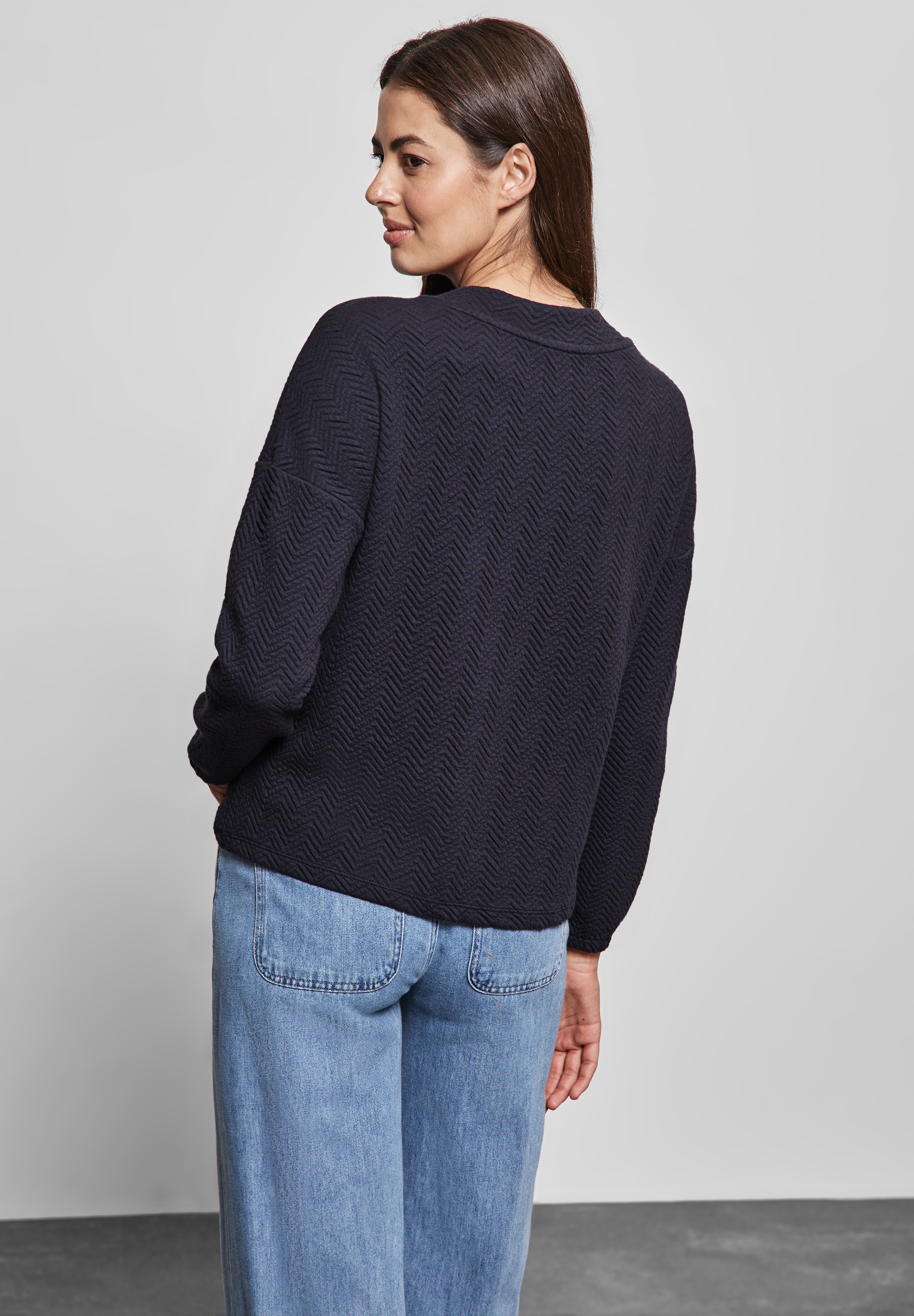 STREET ONE Langarmshirt, mit Materialmix