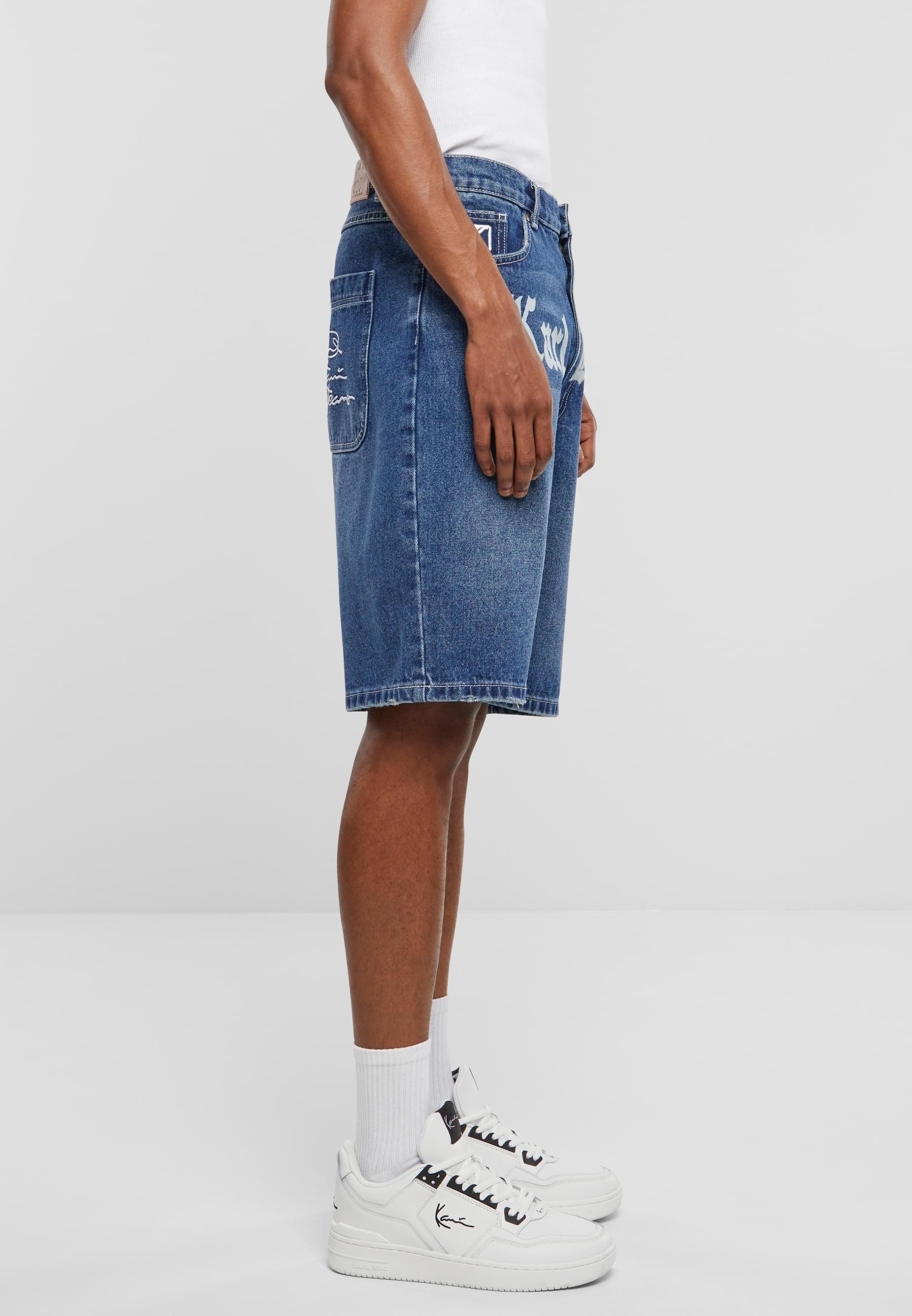 Karl Kani Shorts »Karl Kani Herren Karl Kani OG Old English Denim Shorts«, (1 tlg.)