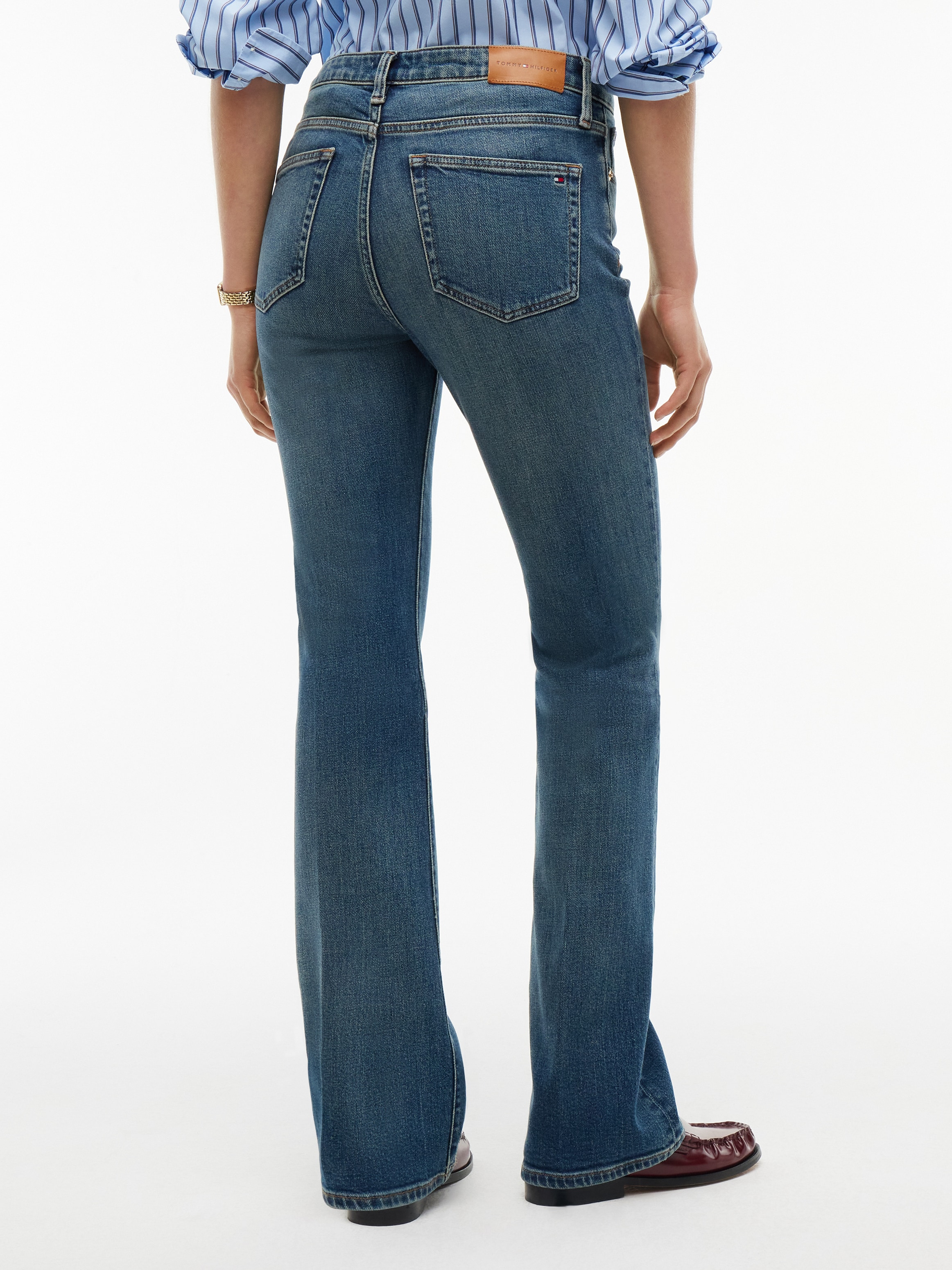 Tommy Hilfiger Bootcut-Jeans »SKYE MID RISE BOOTCUT ESSENTIAL« Baumwollmischung, mid waist